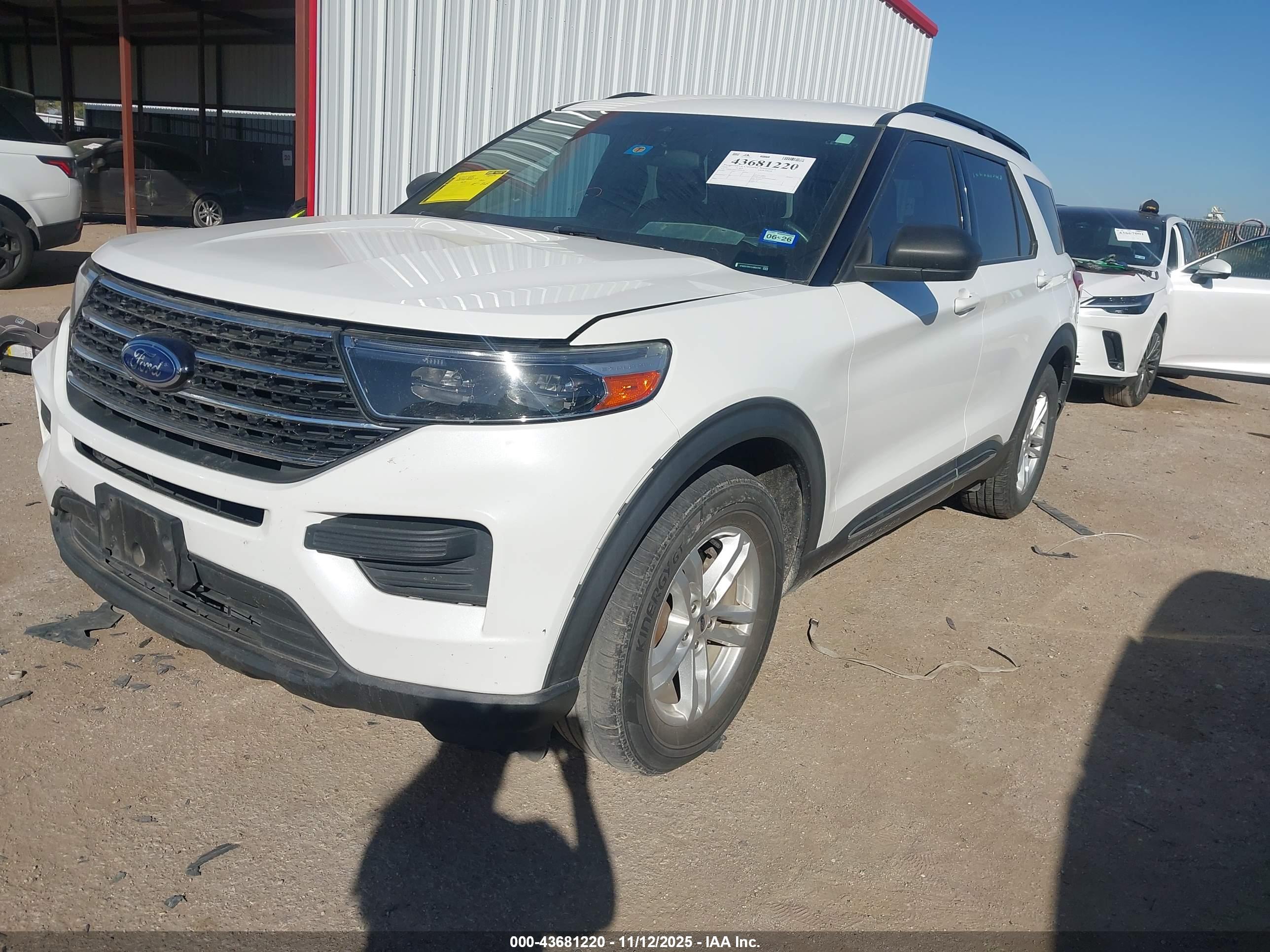 FORD EXPLORER image 2