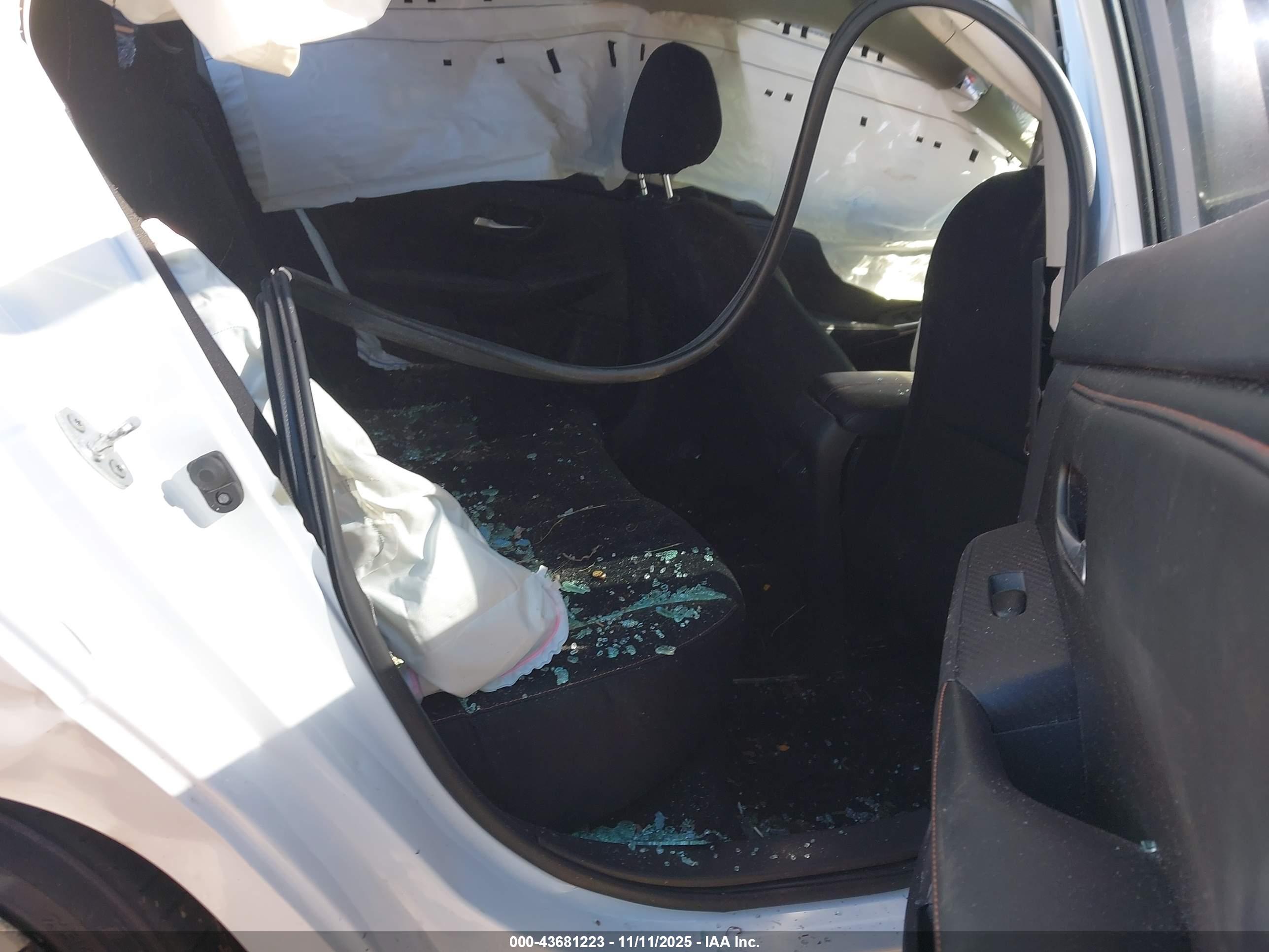 NISSAN SENTRA image 8