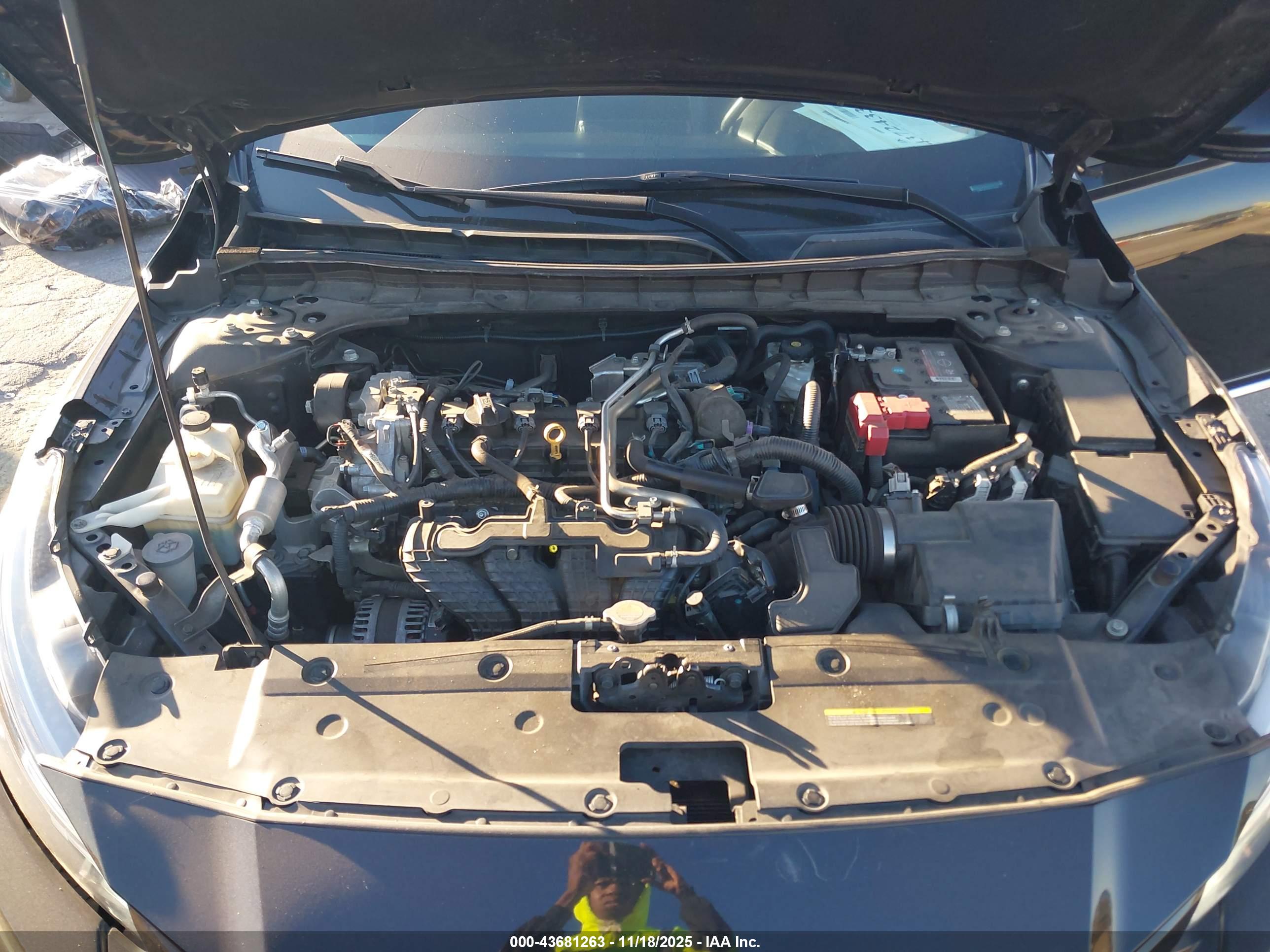 NISSAN ALTIMA image 10
