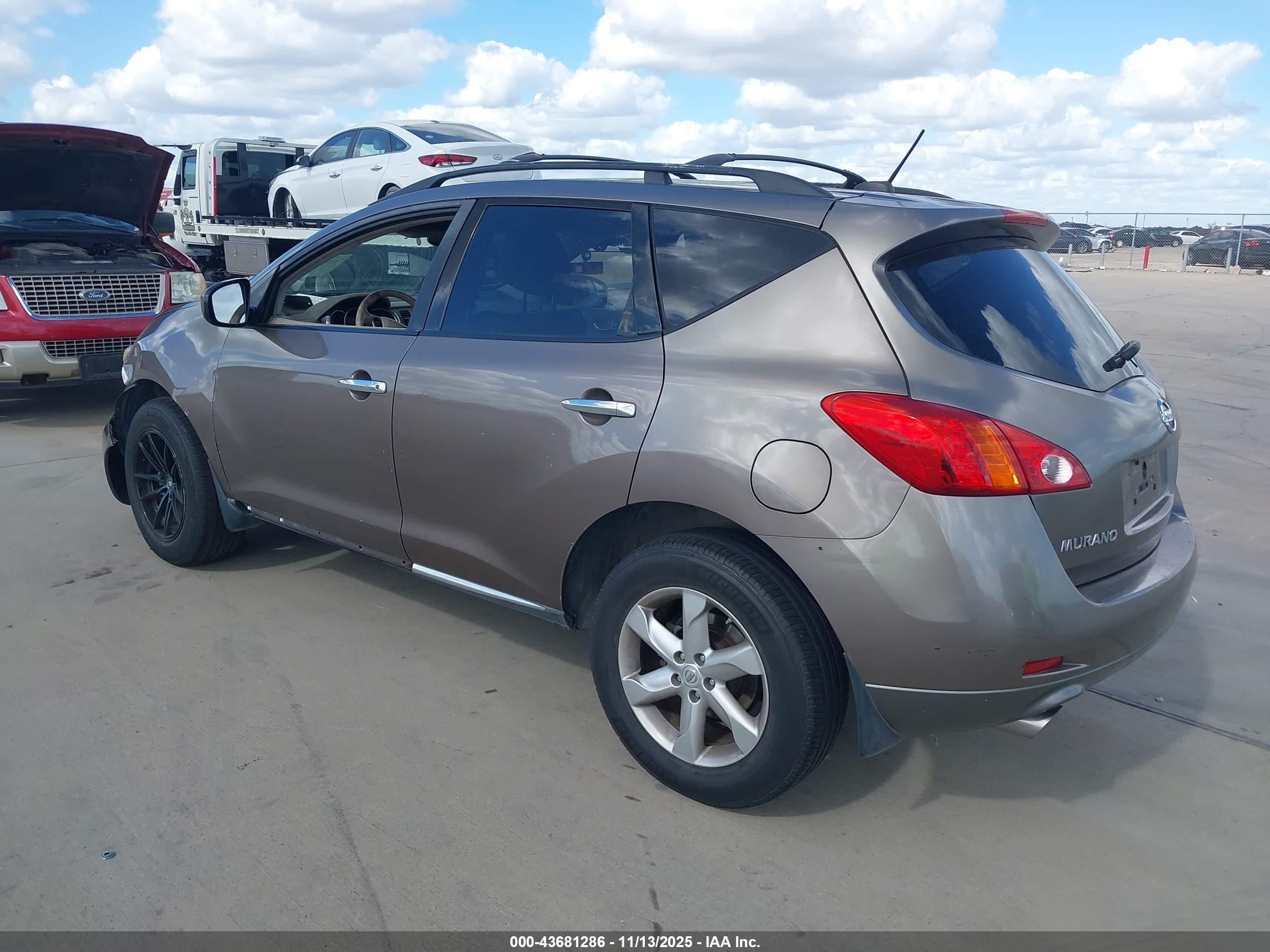 NISSAN MURANO image 3