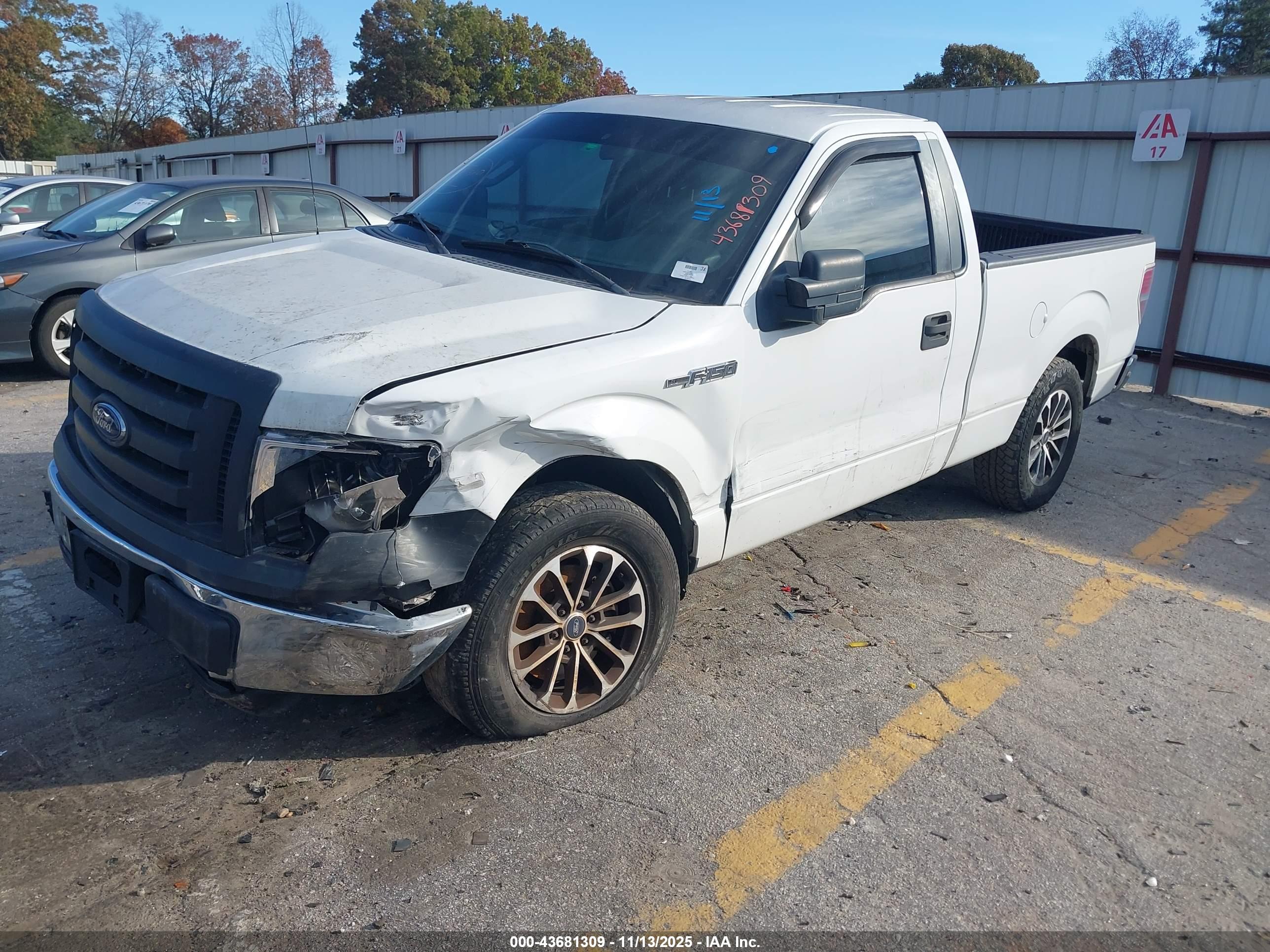 FORD F-150 image 2