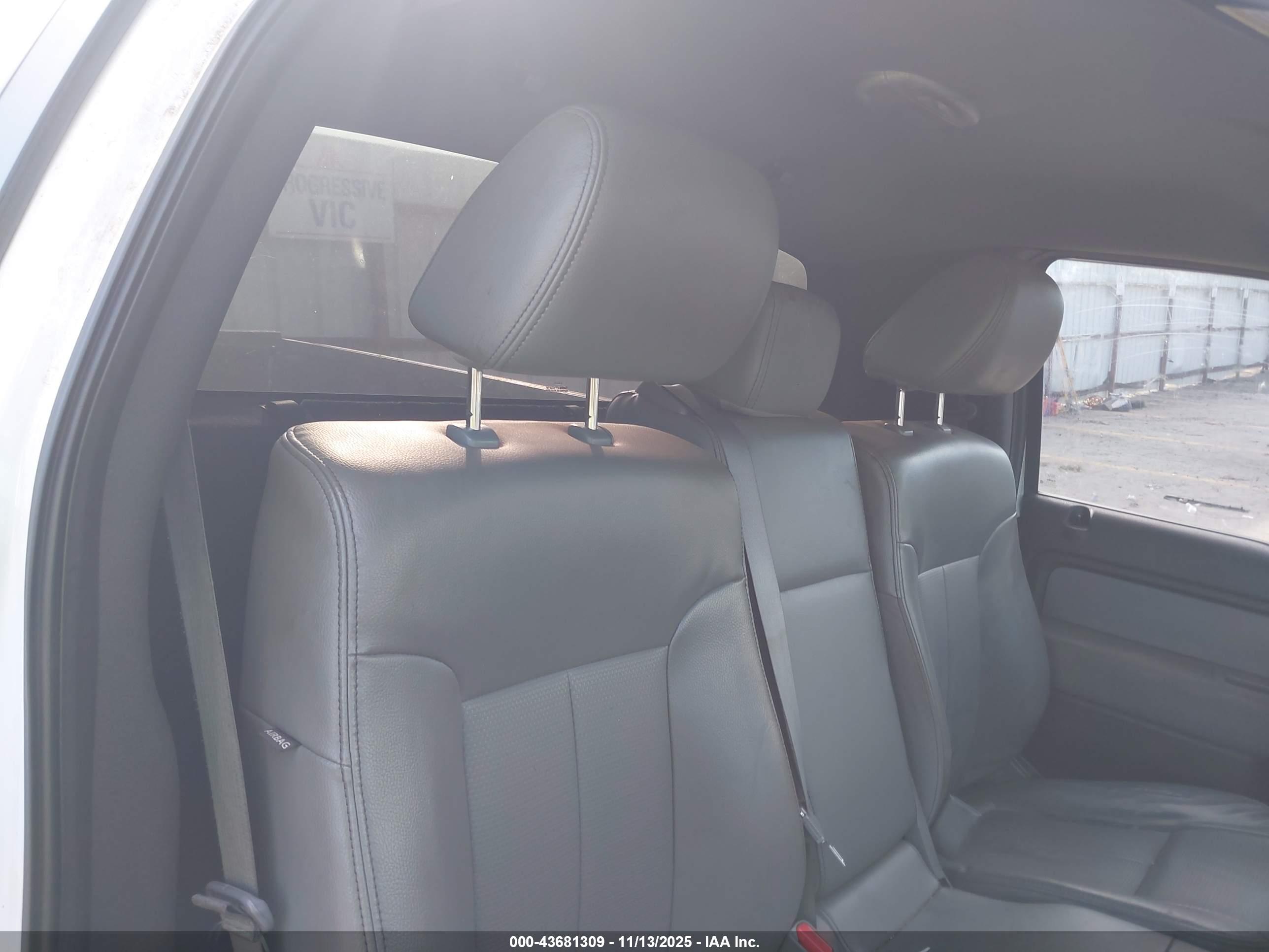 FORD F-150 image 8
