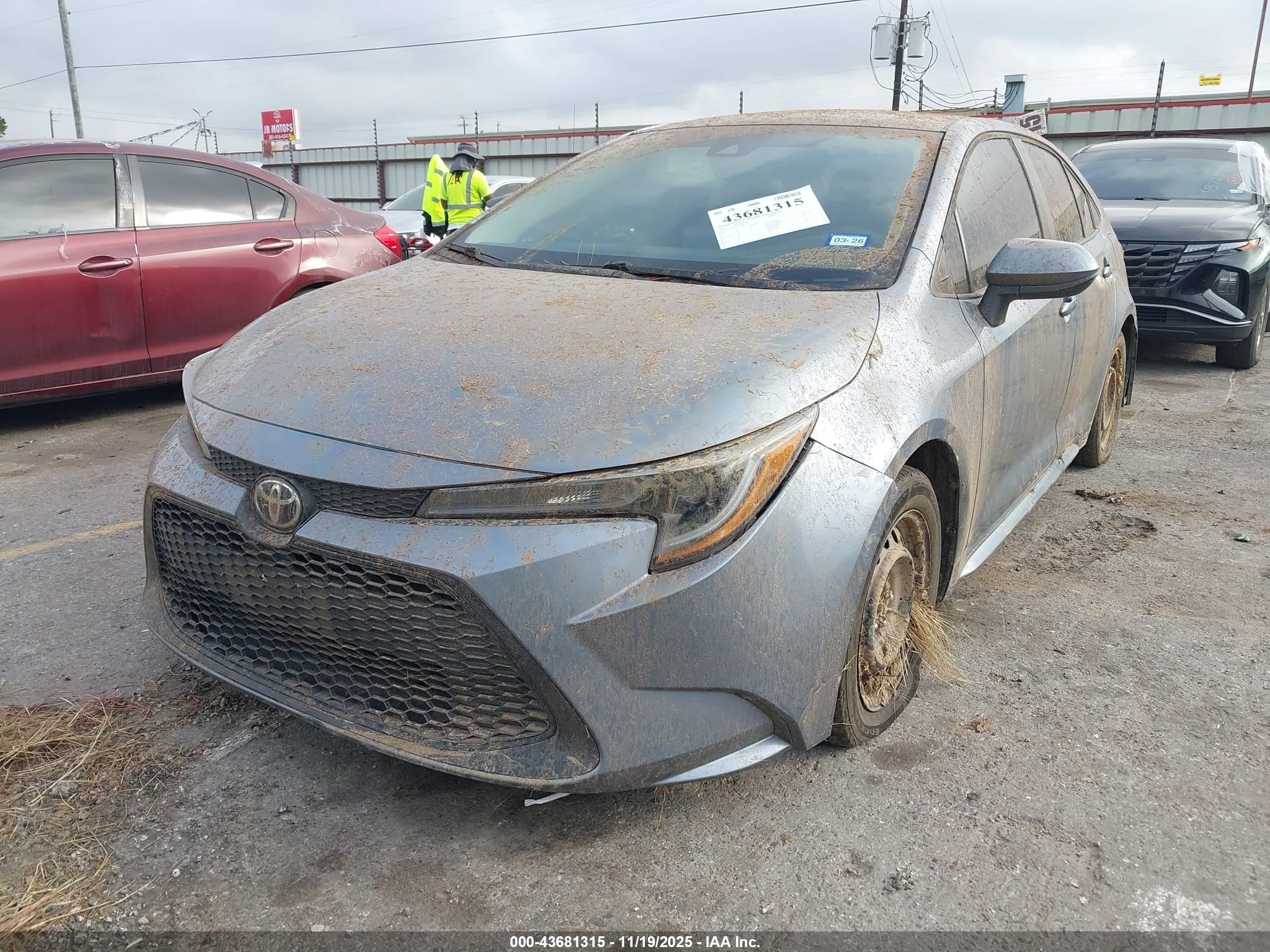 TOYOTA COROLLA image 6