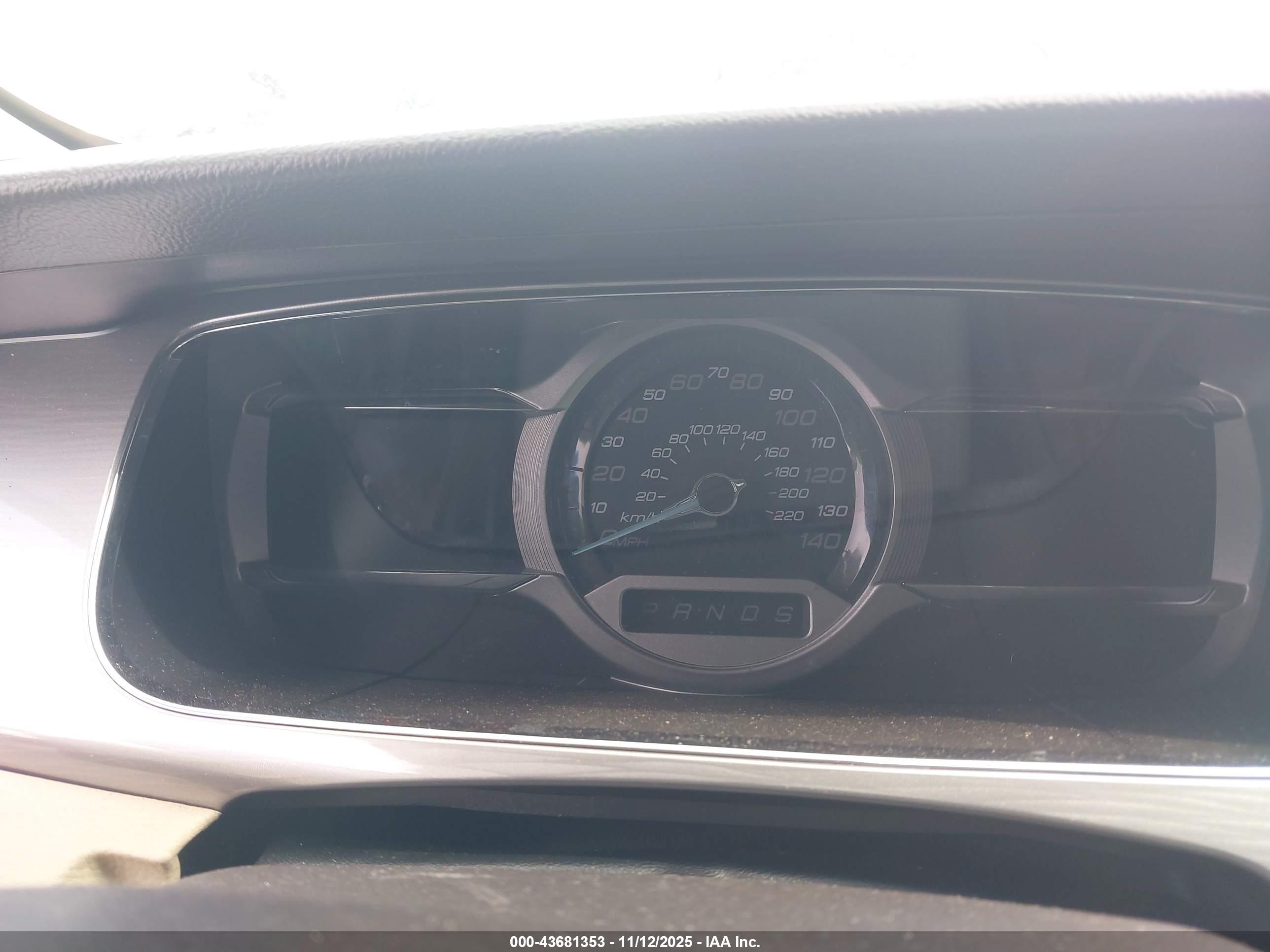 FORD TAURUS image 7