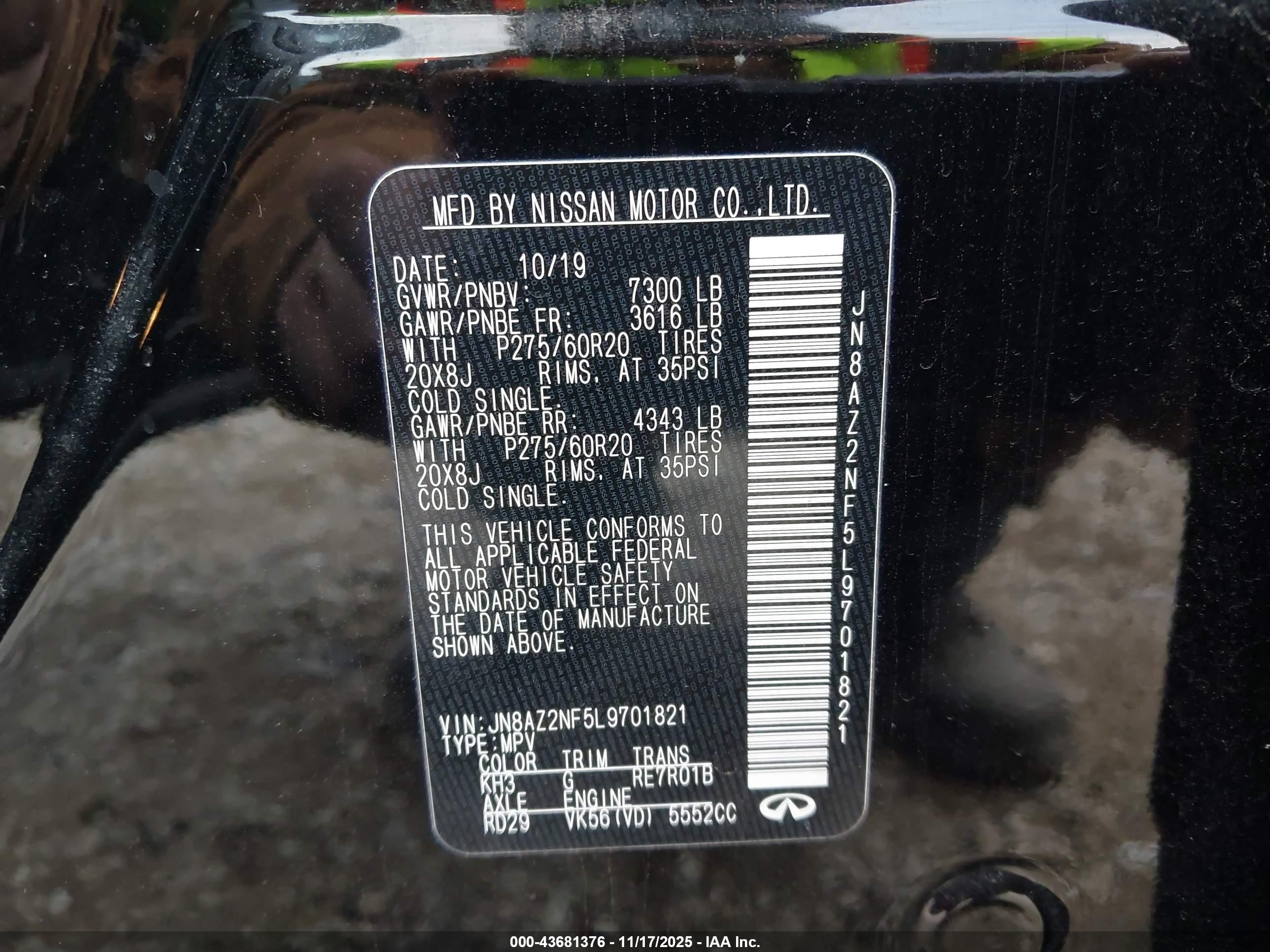 INFINITI QX80 image 9