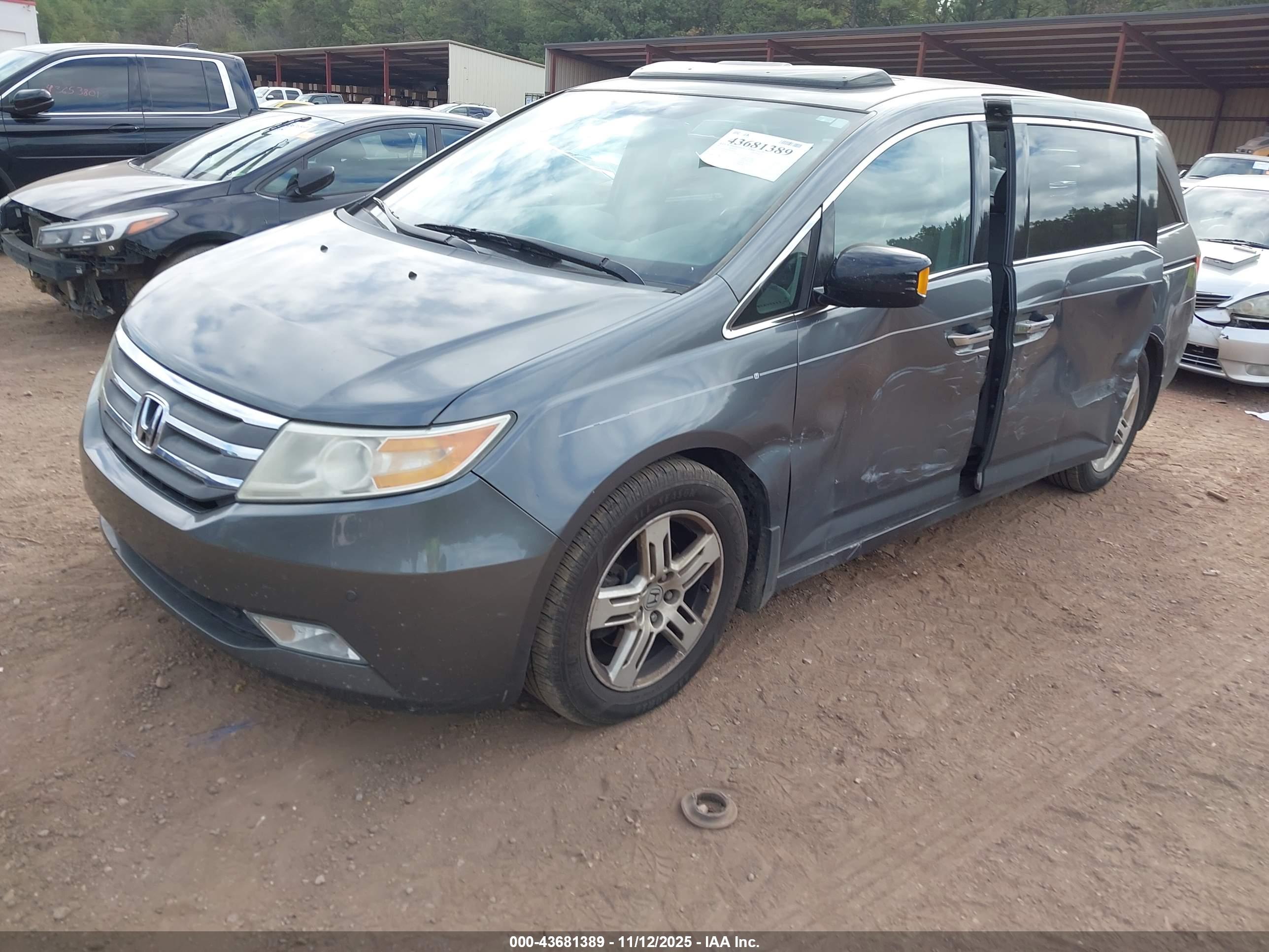 HONDA ODYSSEY image 2