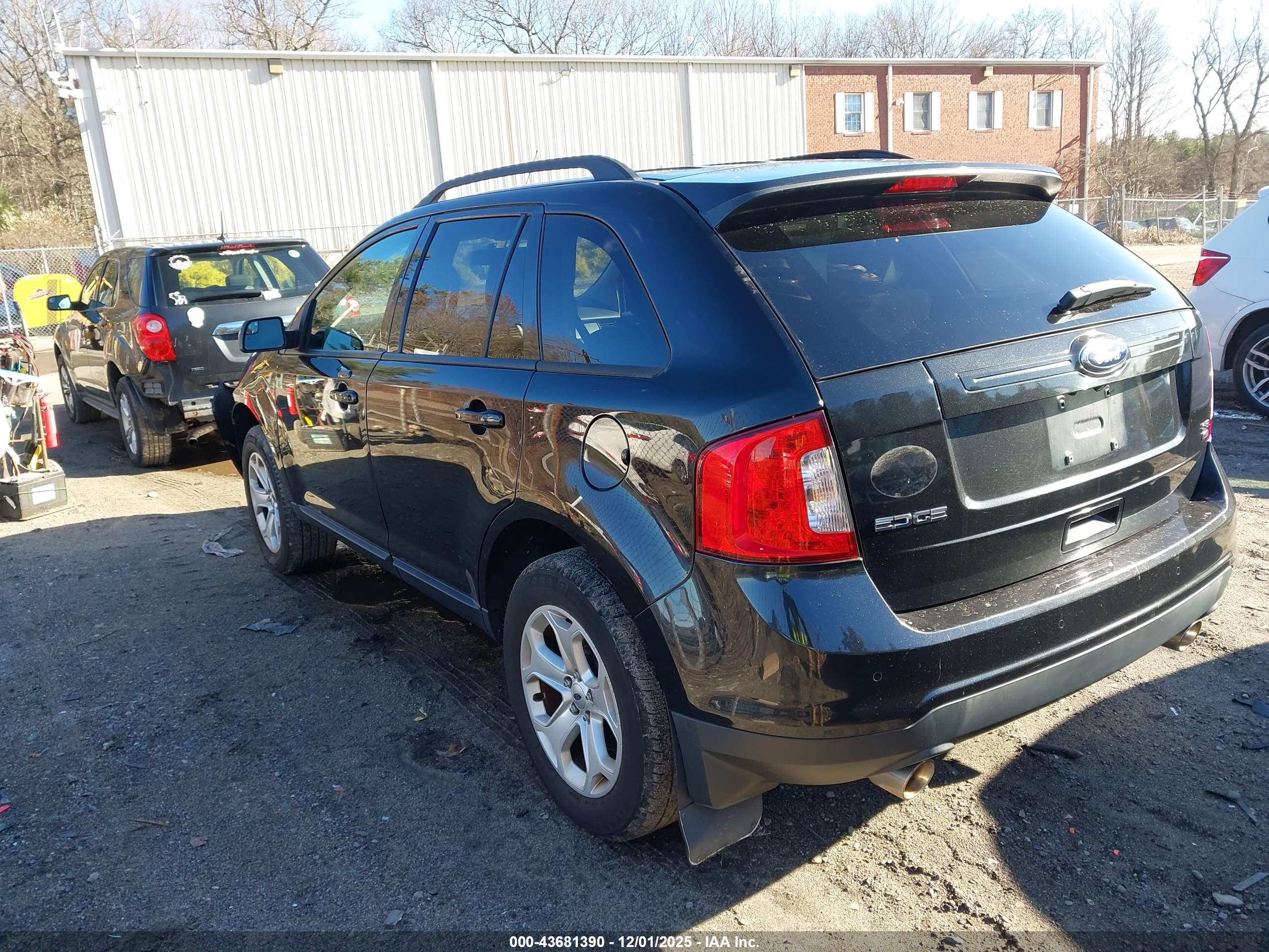 FORD EDGE image 3