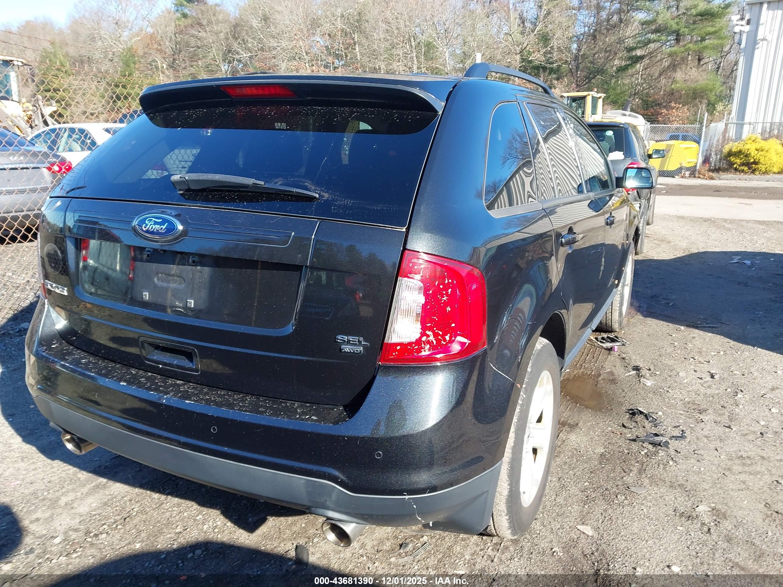 FORD EDGE image 4