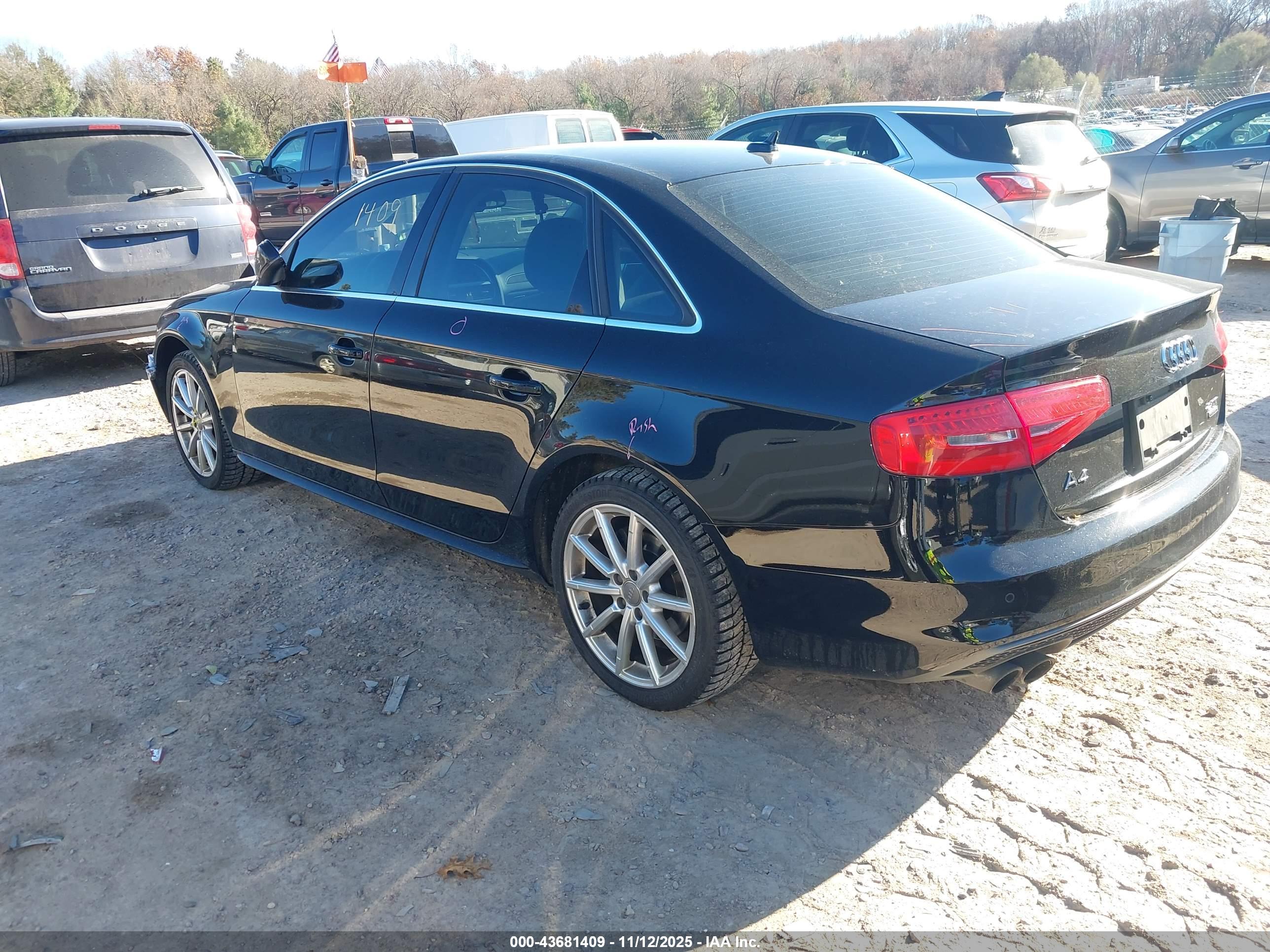 AUDI A4 image 3