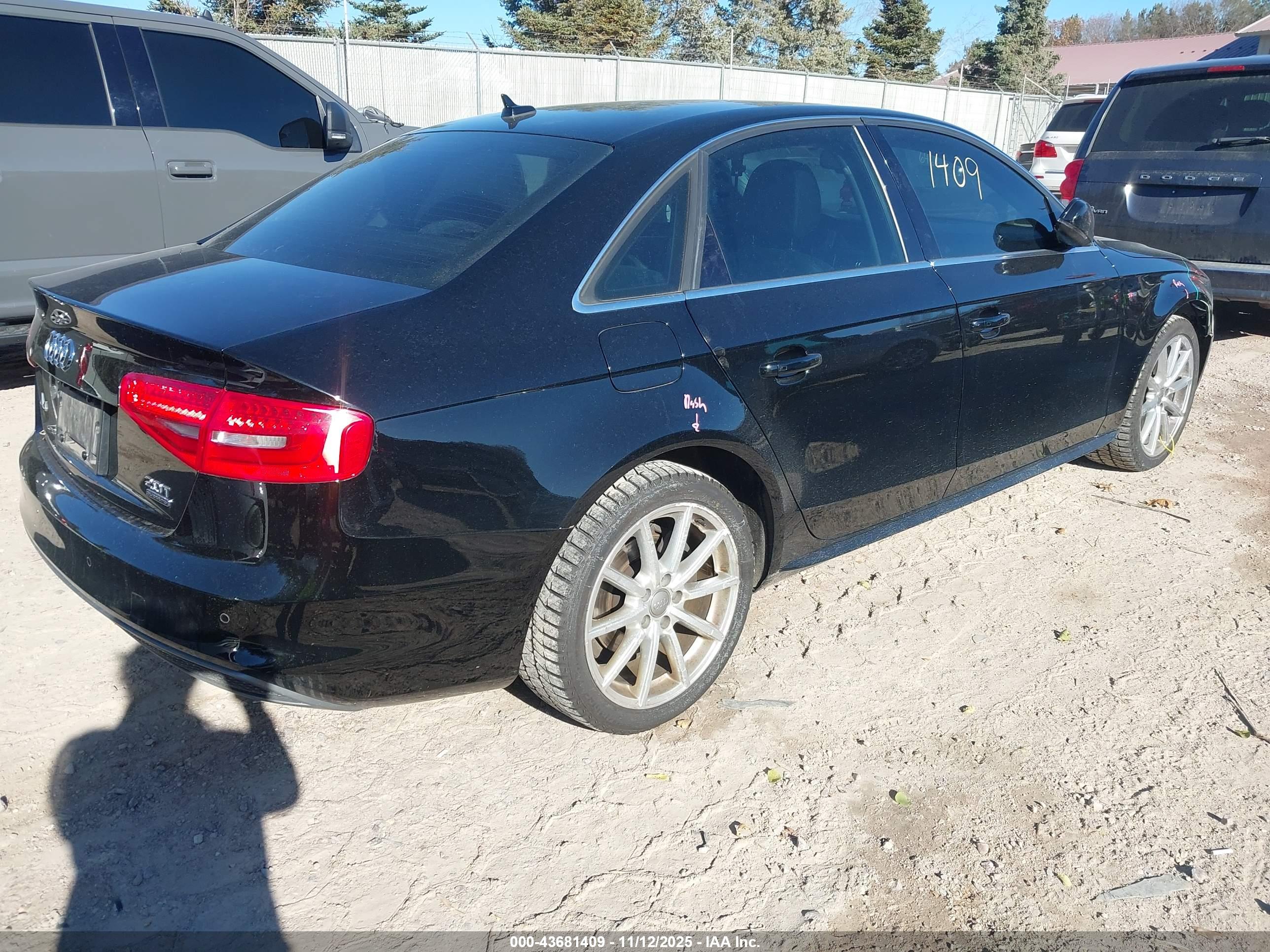 AUDI A4 image 4