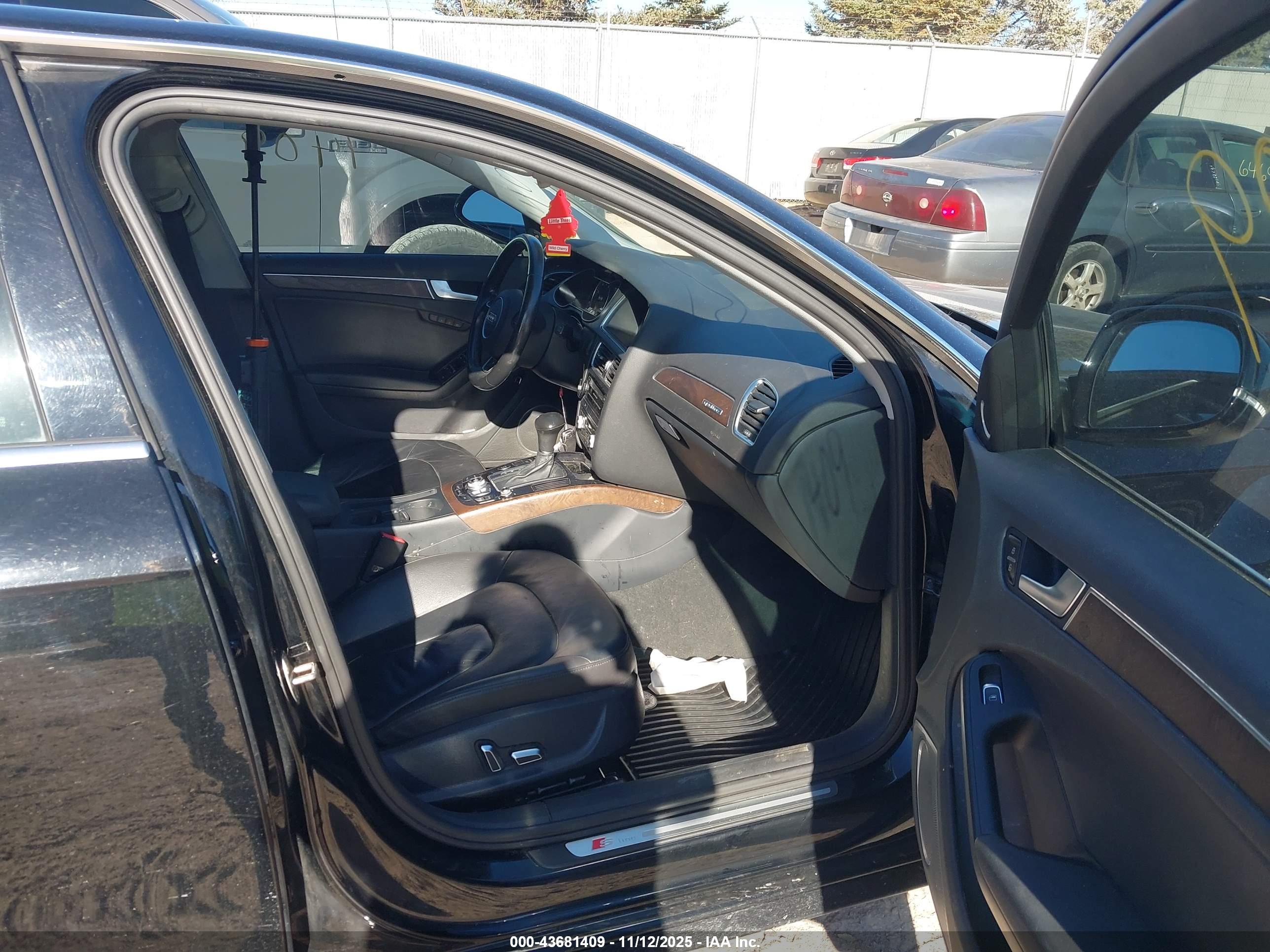 AUDI A4 image 5