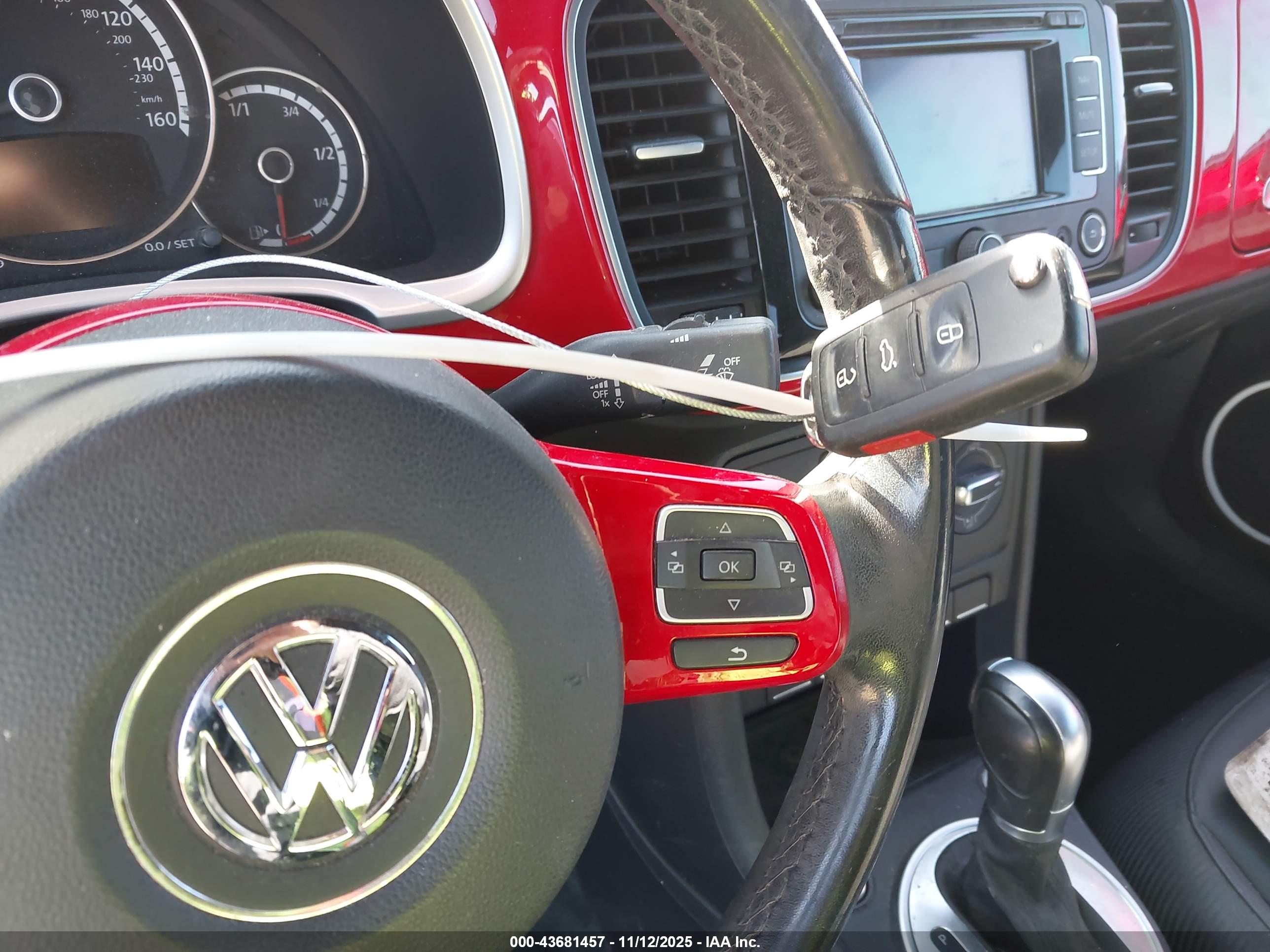 VOLKSWAGEN BEETLE image 11