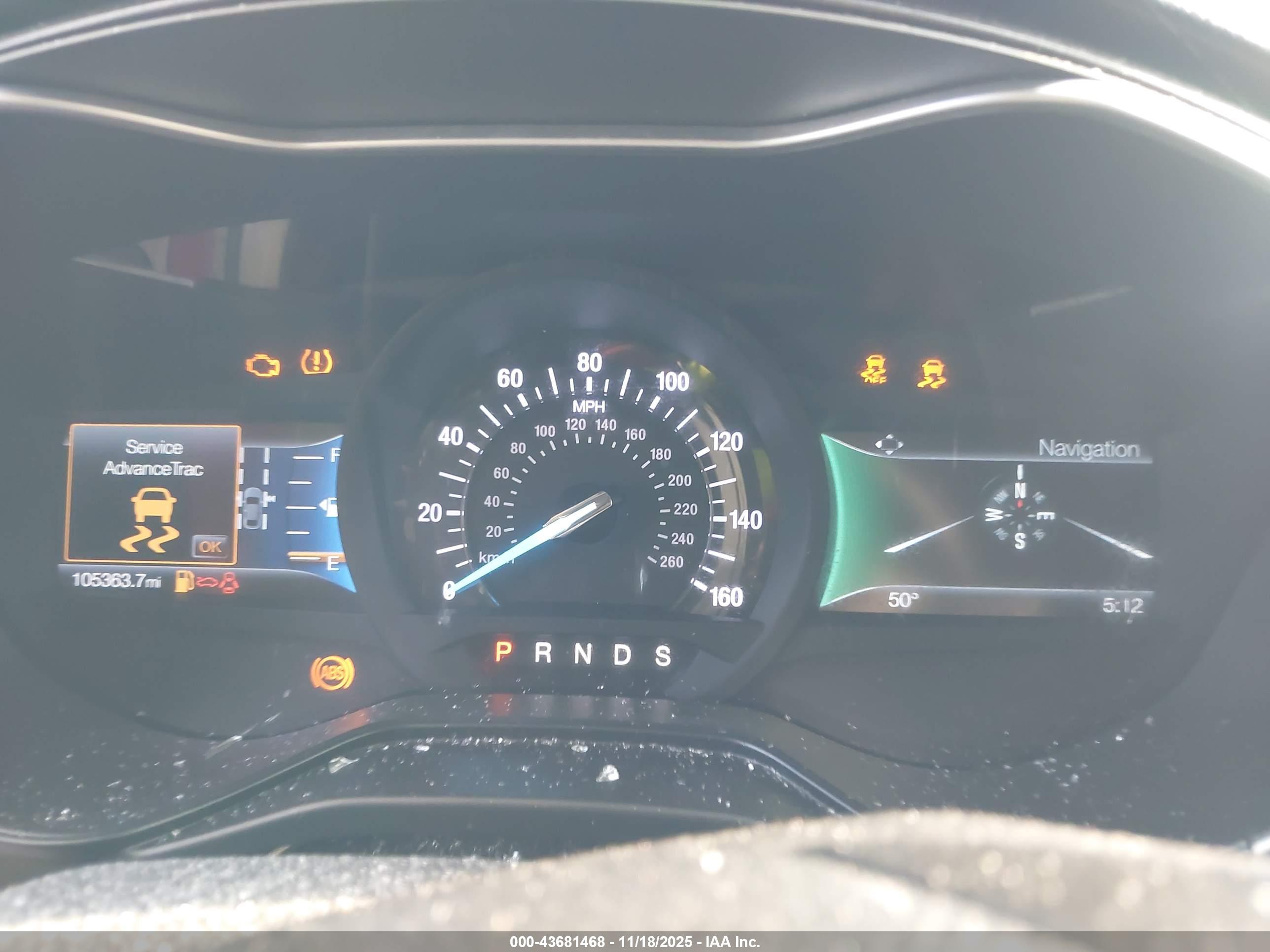 FORD FUSION image 7