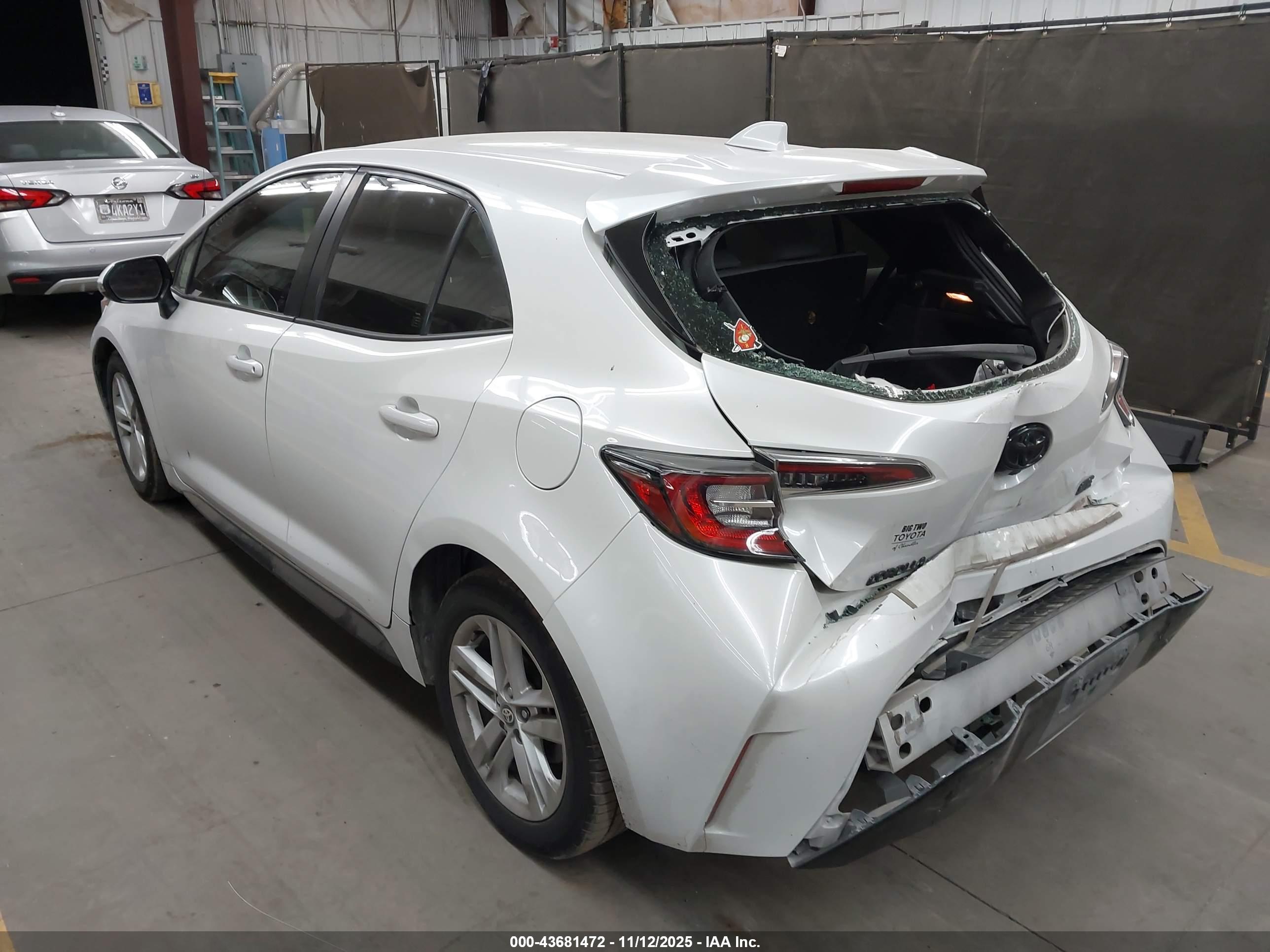 TOYOTA COROLLA image 3