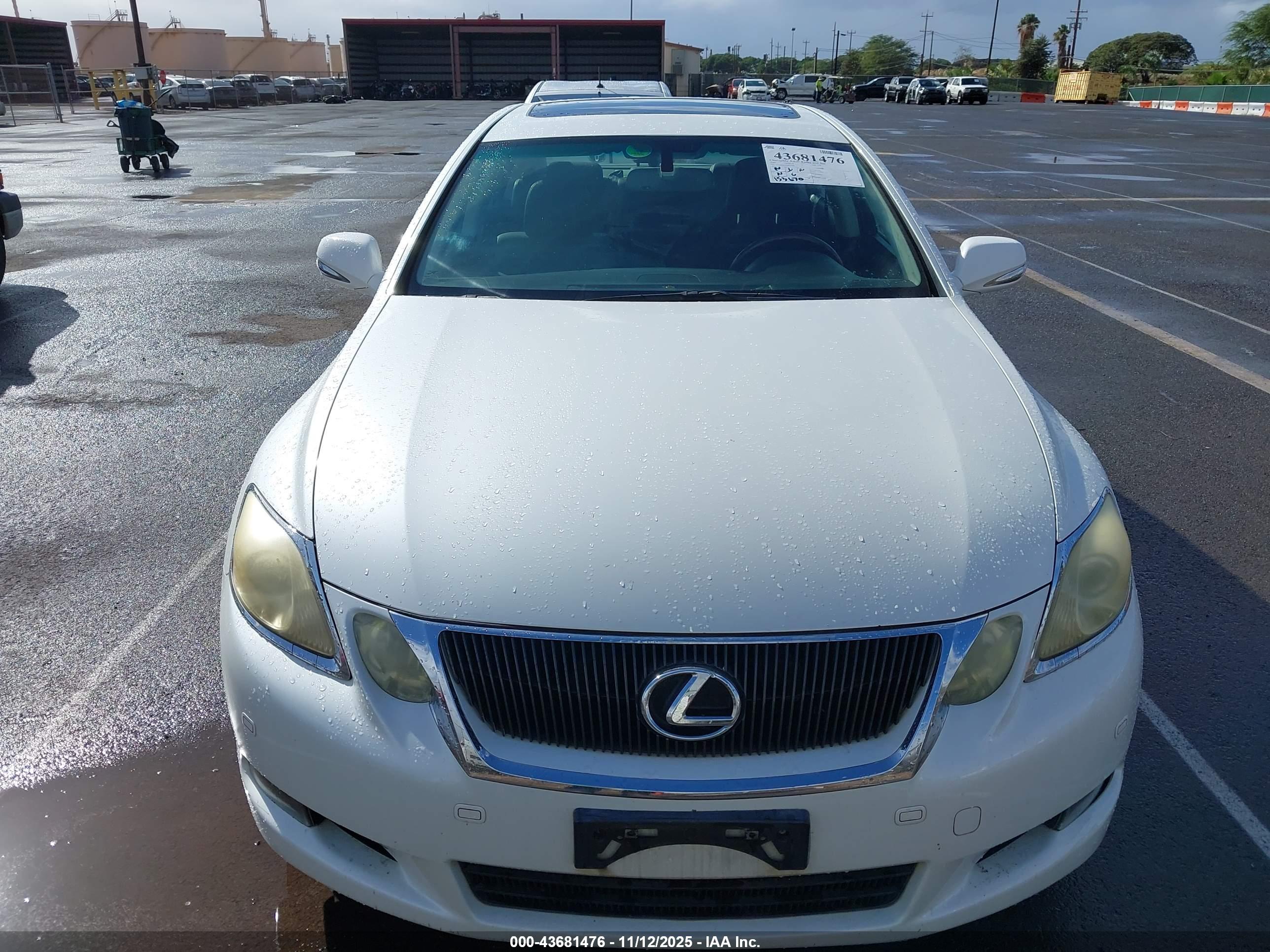 LEXUS GS image 6
