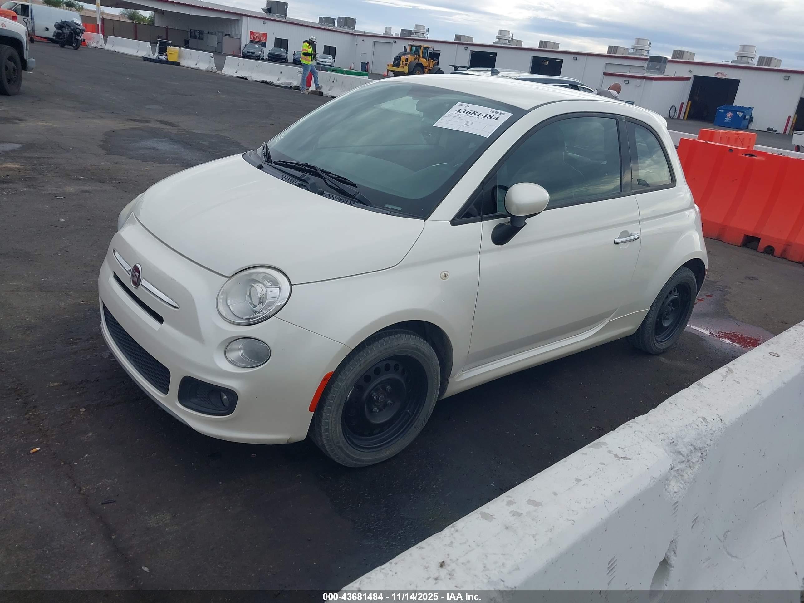 FIAT 500 image 2