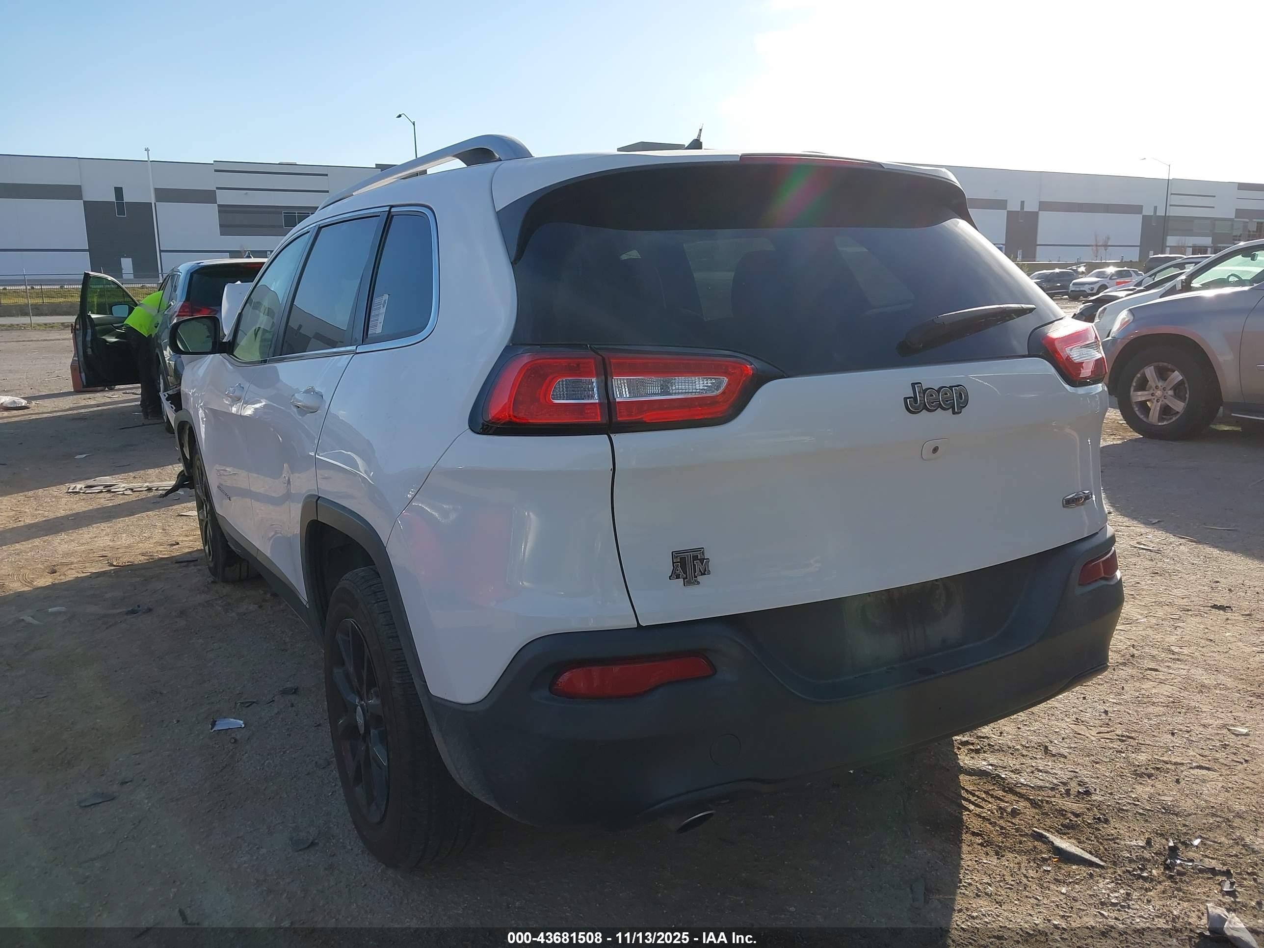 JEEP CHEROKEE image 3