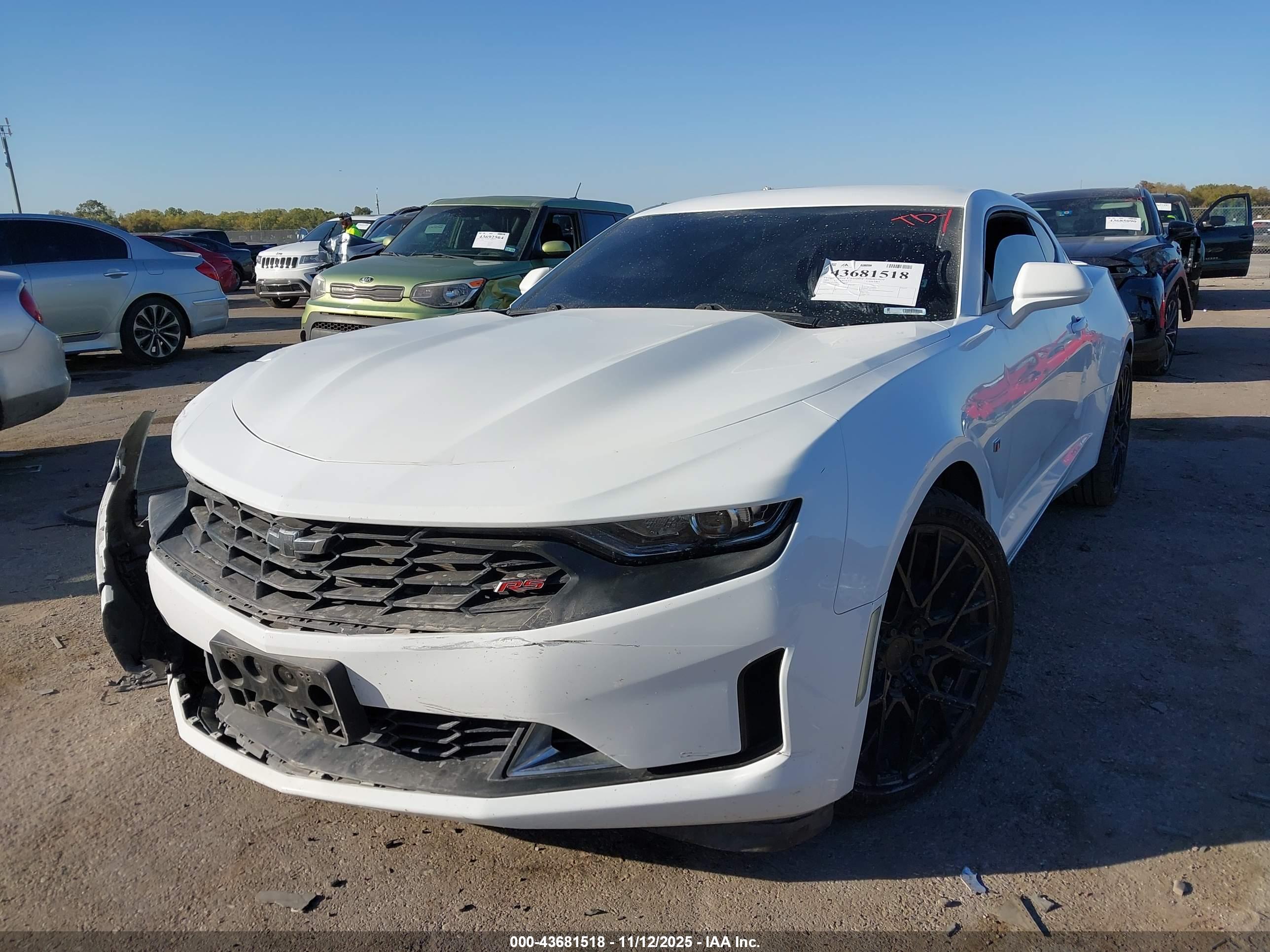 CHEVROLET CAMARO image 2
