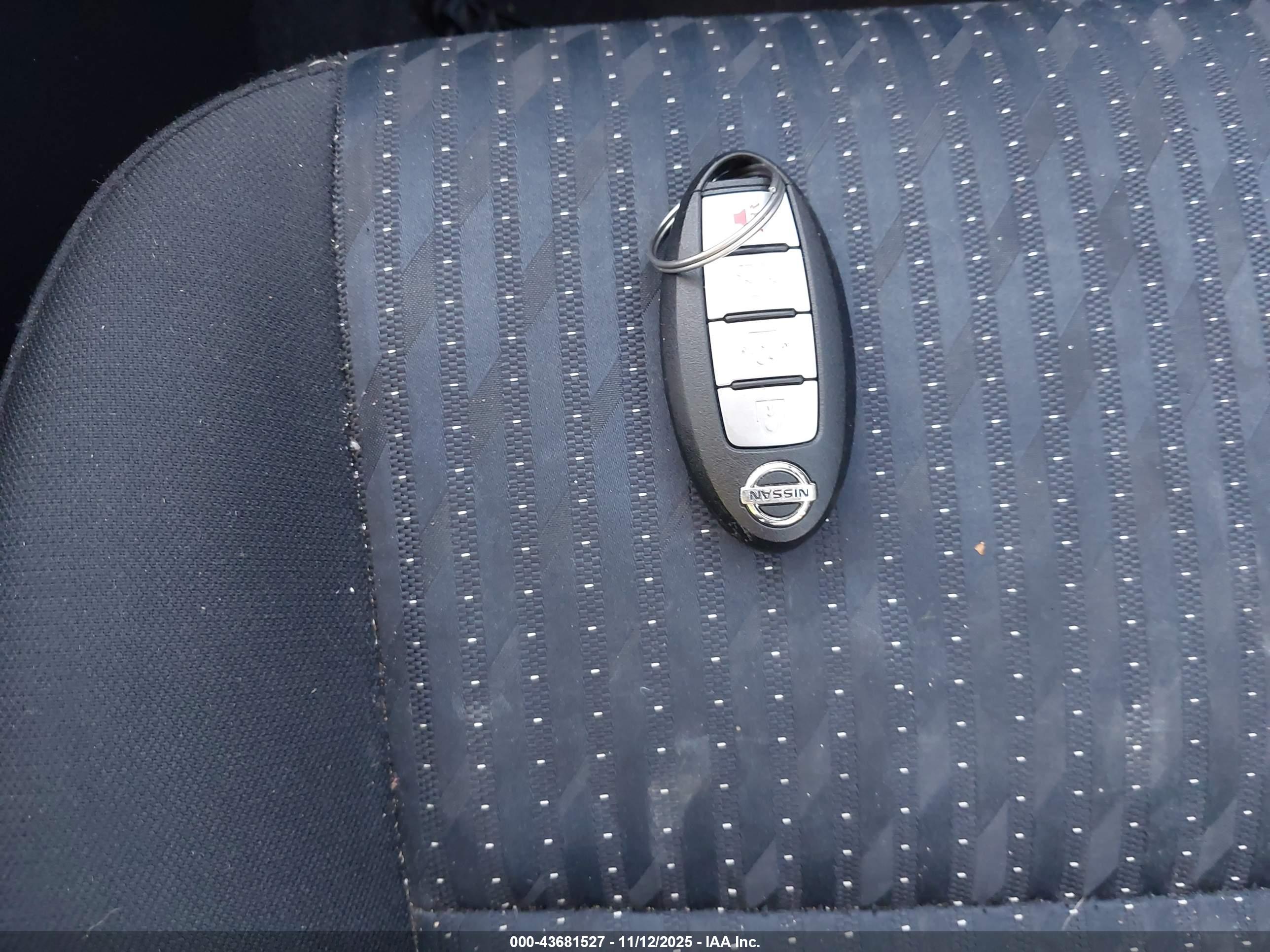 NISSAN ALTIMA image 11