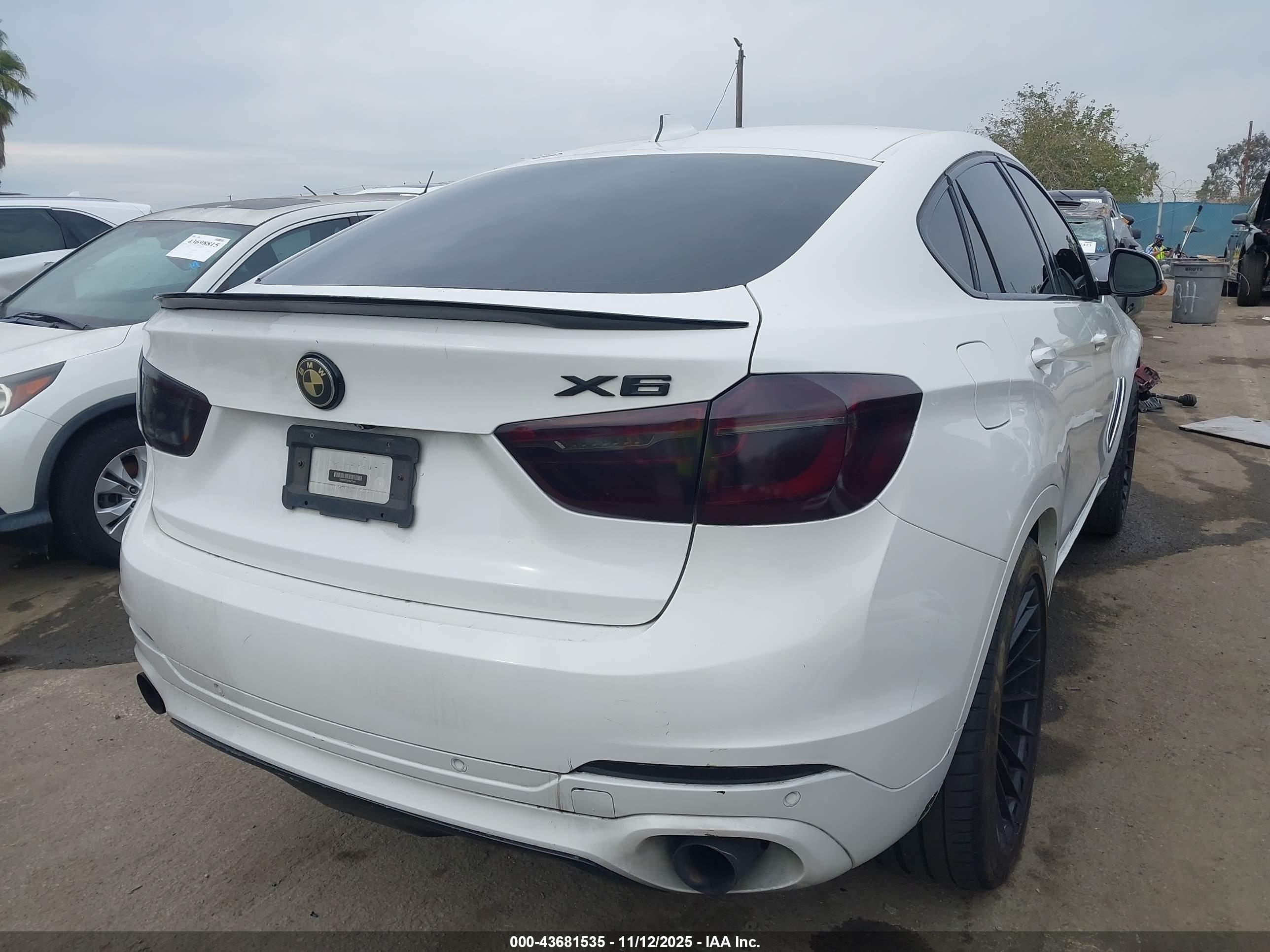 BMW X6 image 4