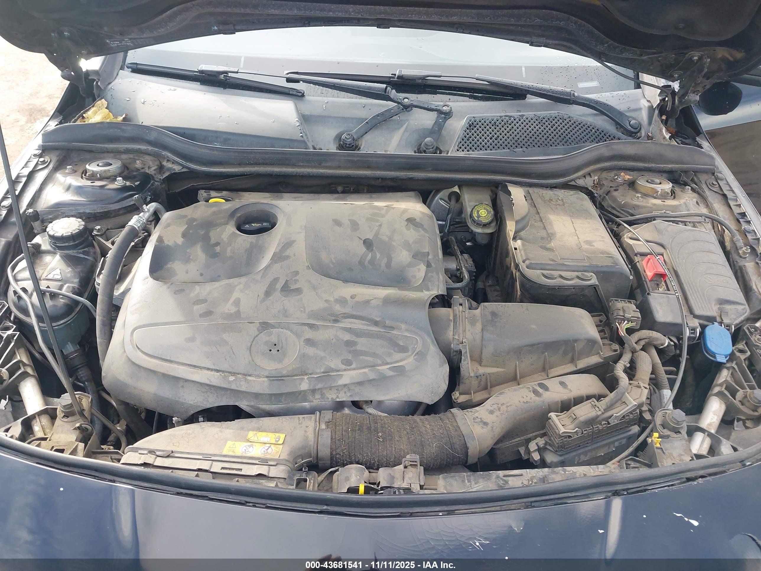 MERCEDES-BENZ CLA image 10