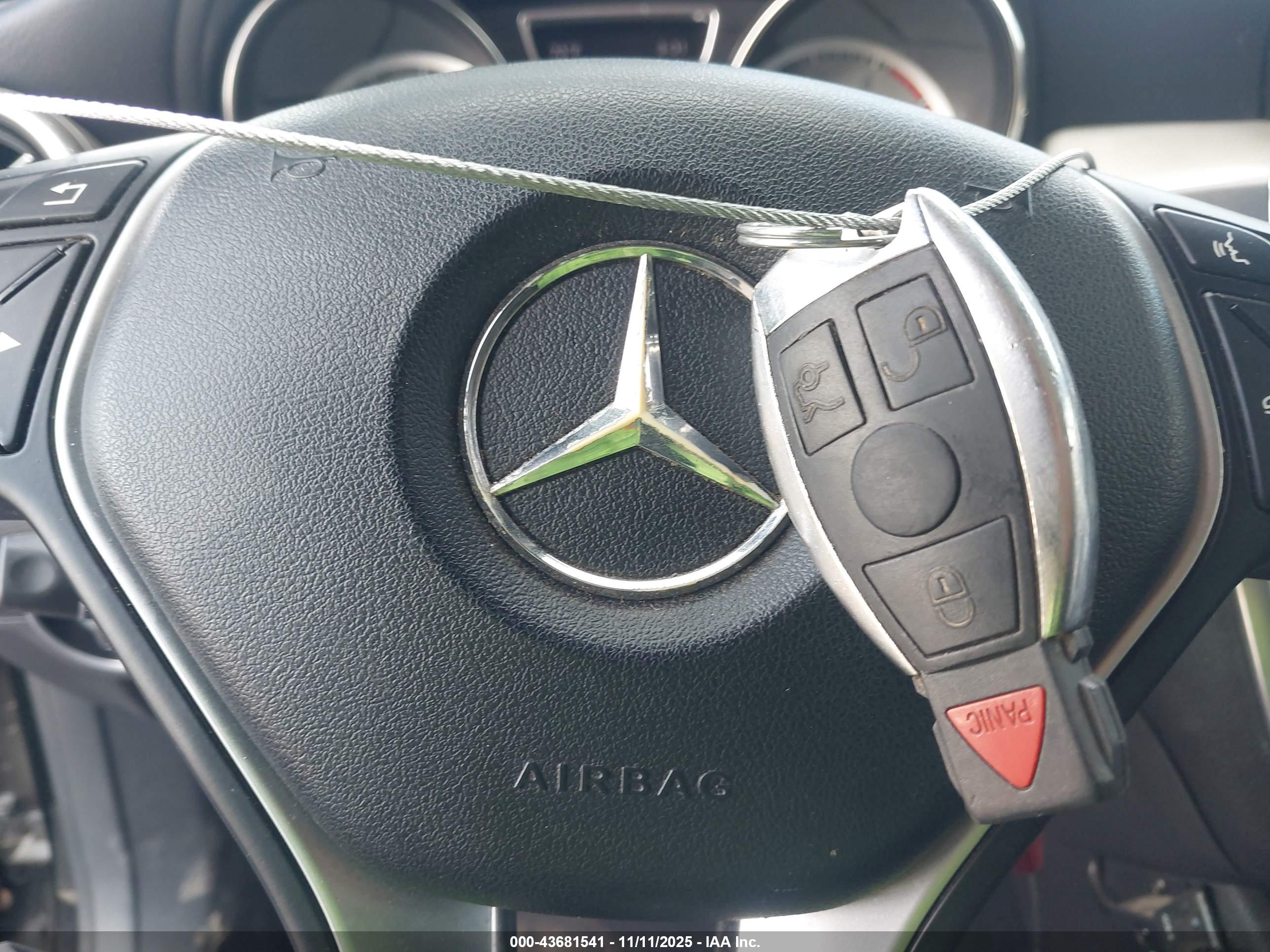 MERCEDES-BENZ CLA image 11
