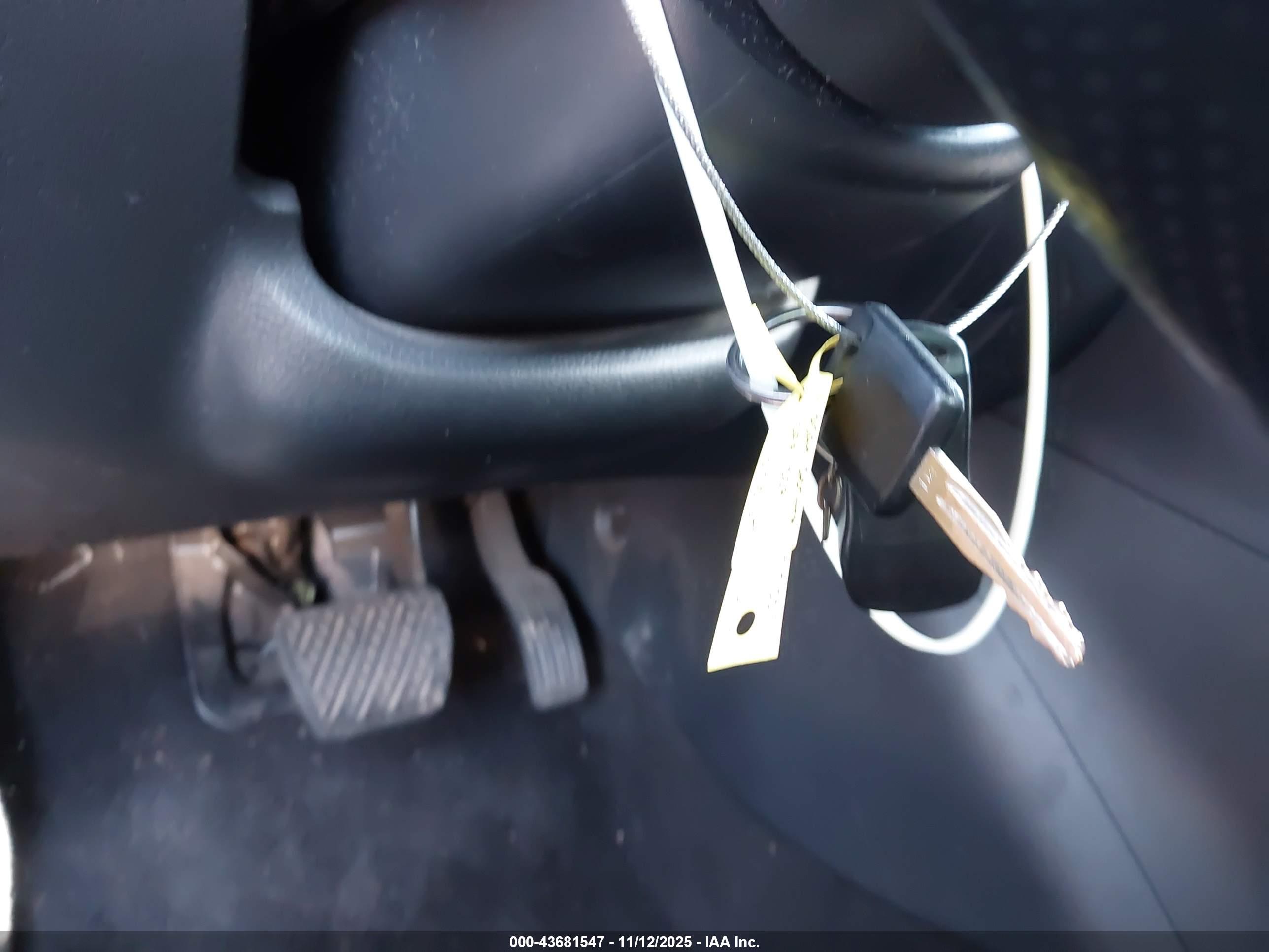 NISSAN SENTRA image 11
