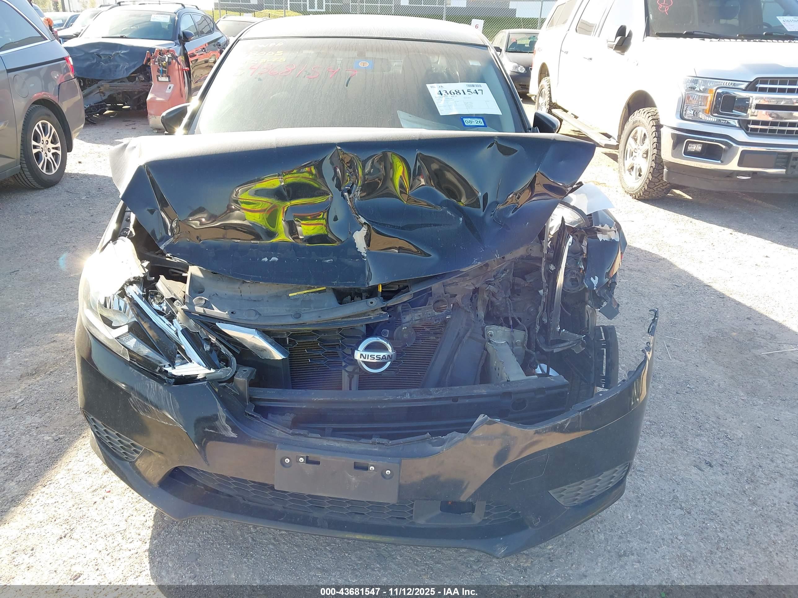 NISSAN SENTRA image 6