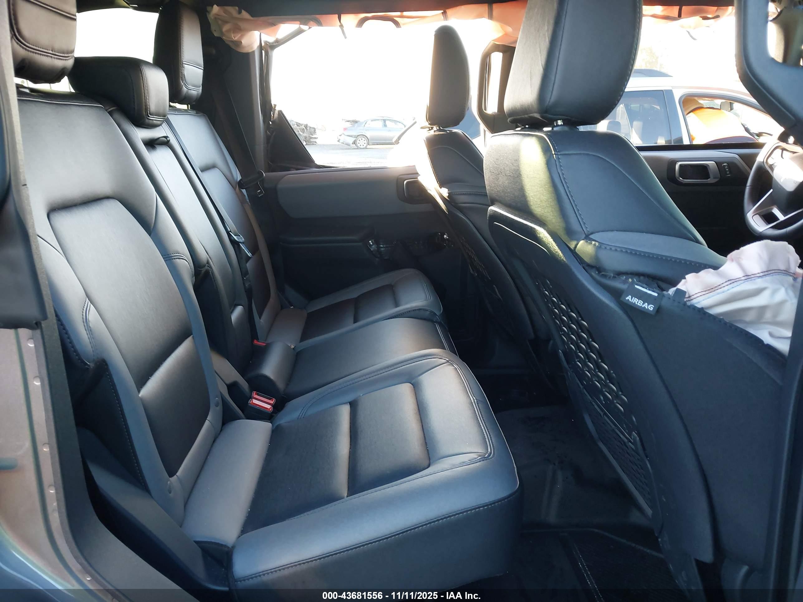 FORD BRONCO image 8