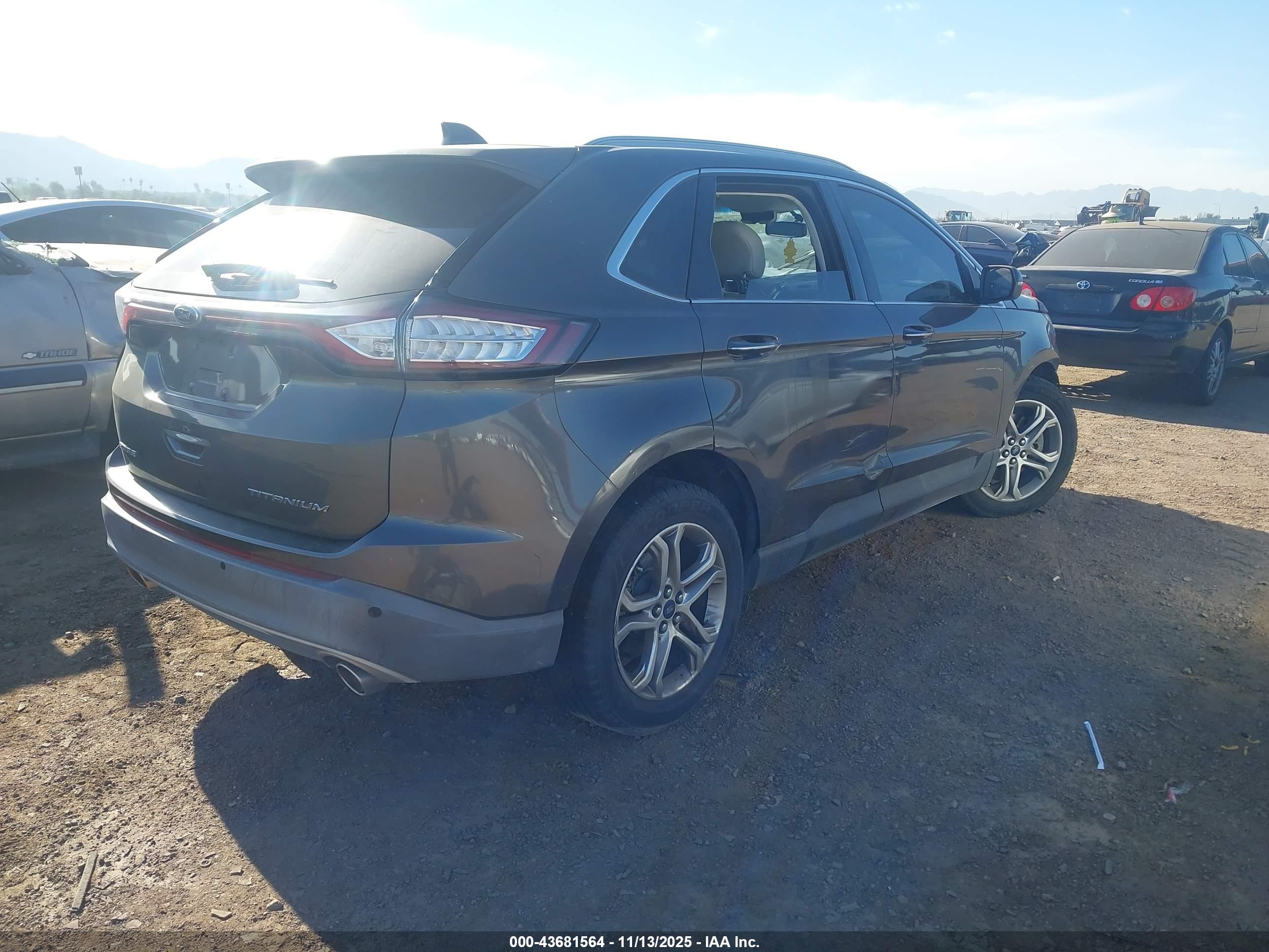 FORD EDGE image 4