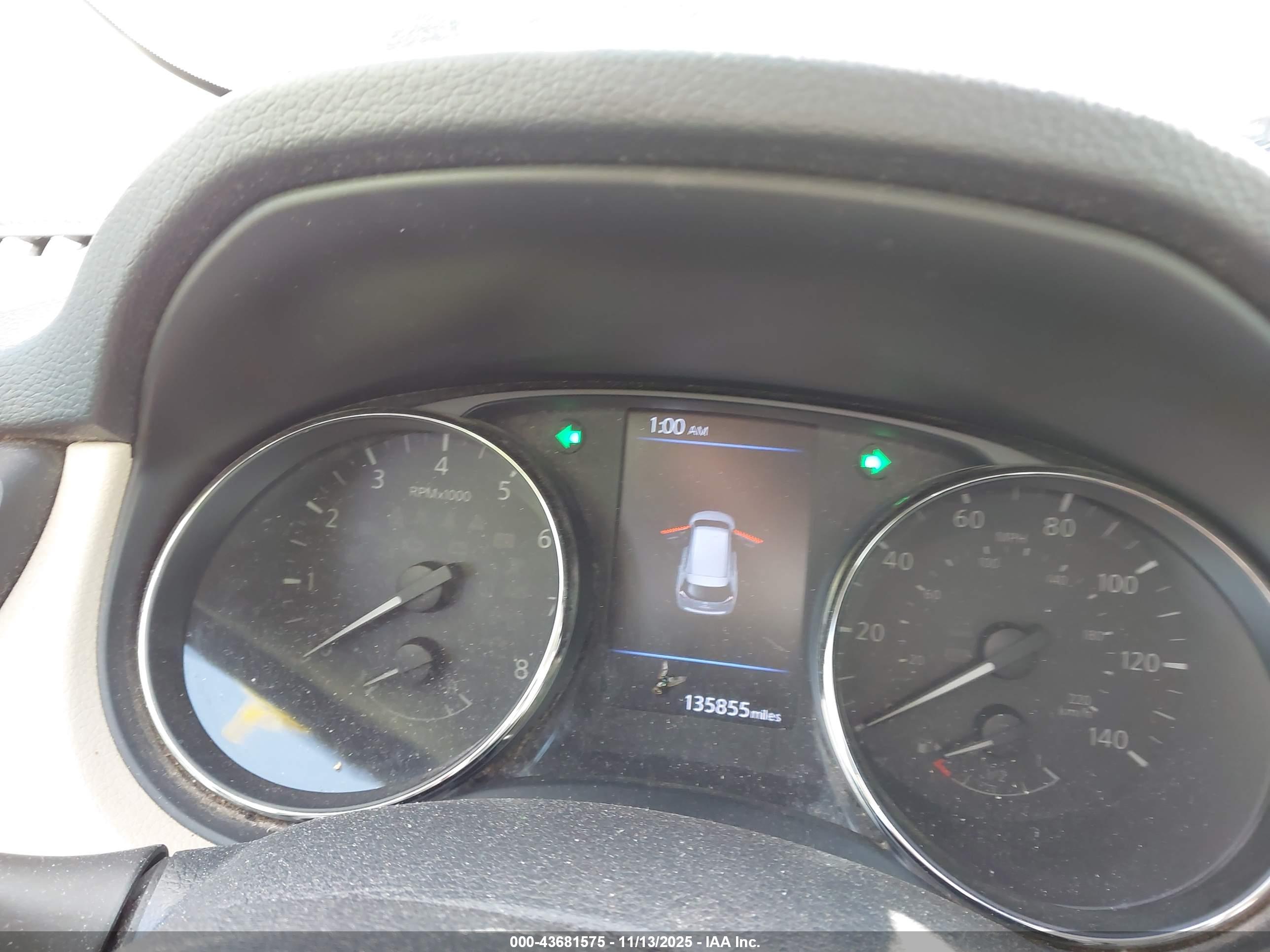 NISSAN ROGUE image 7