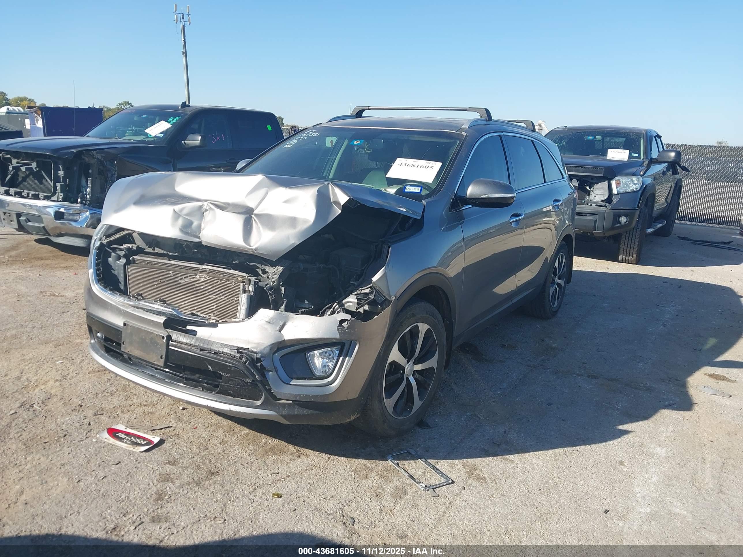 KIA SORENTO image 2