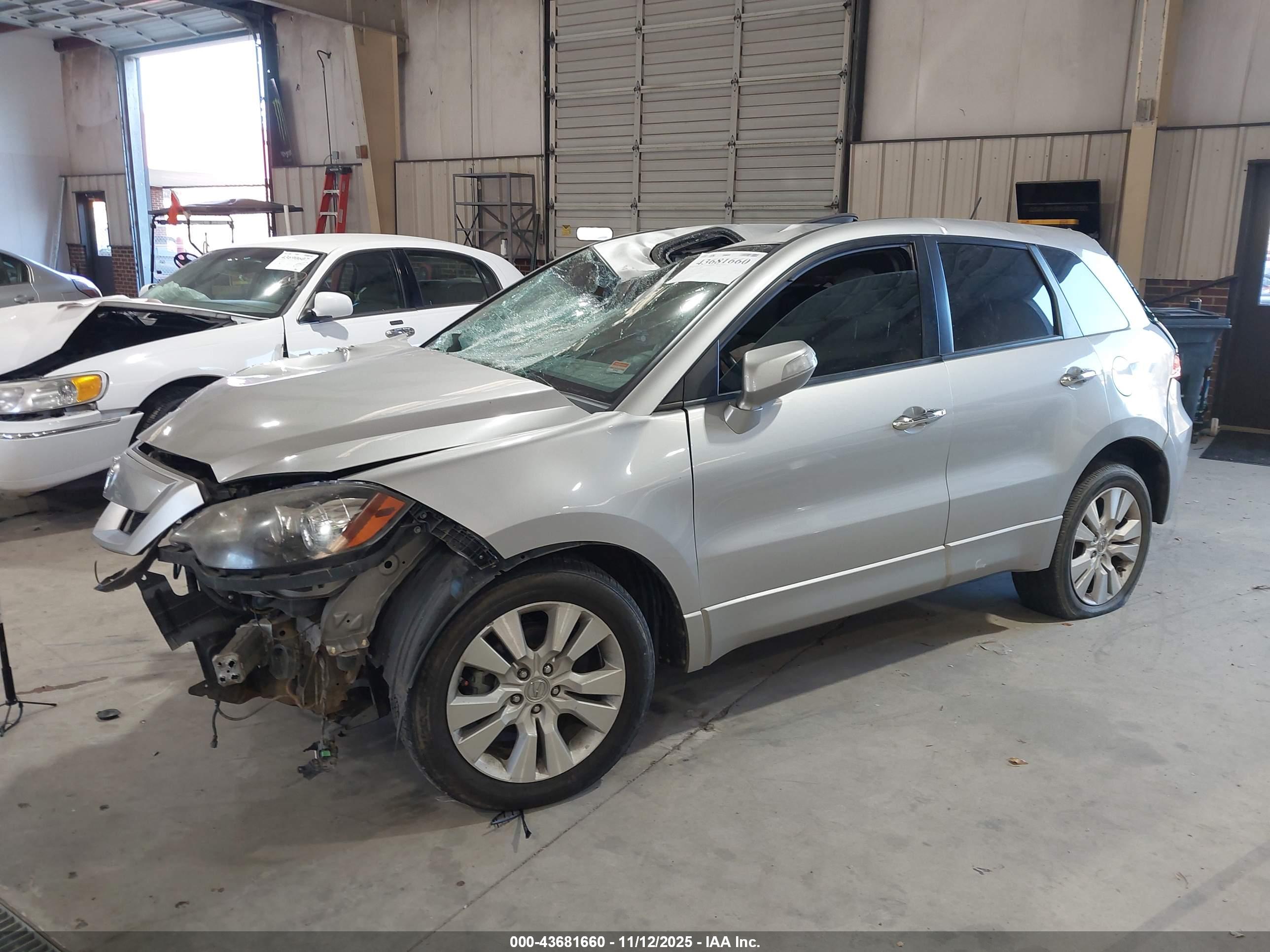 ACURA RDX image 2