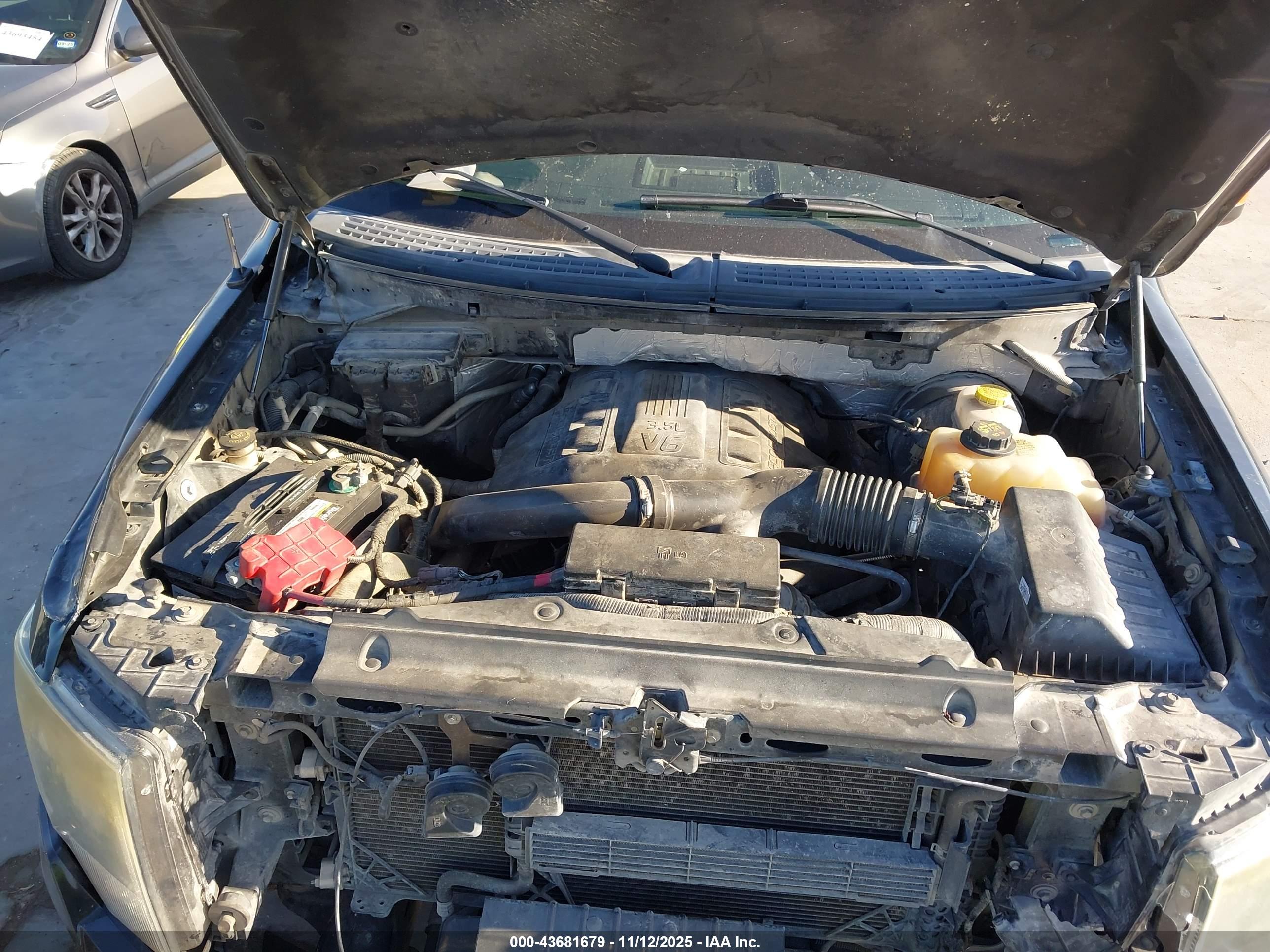 FORD F-150 image 10