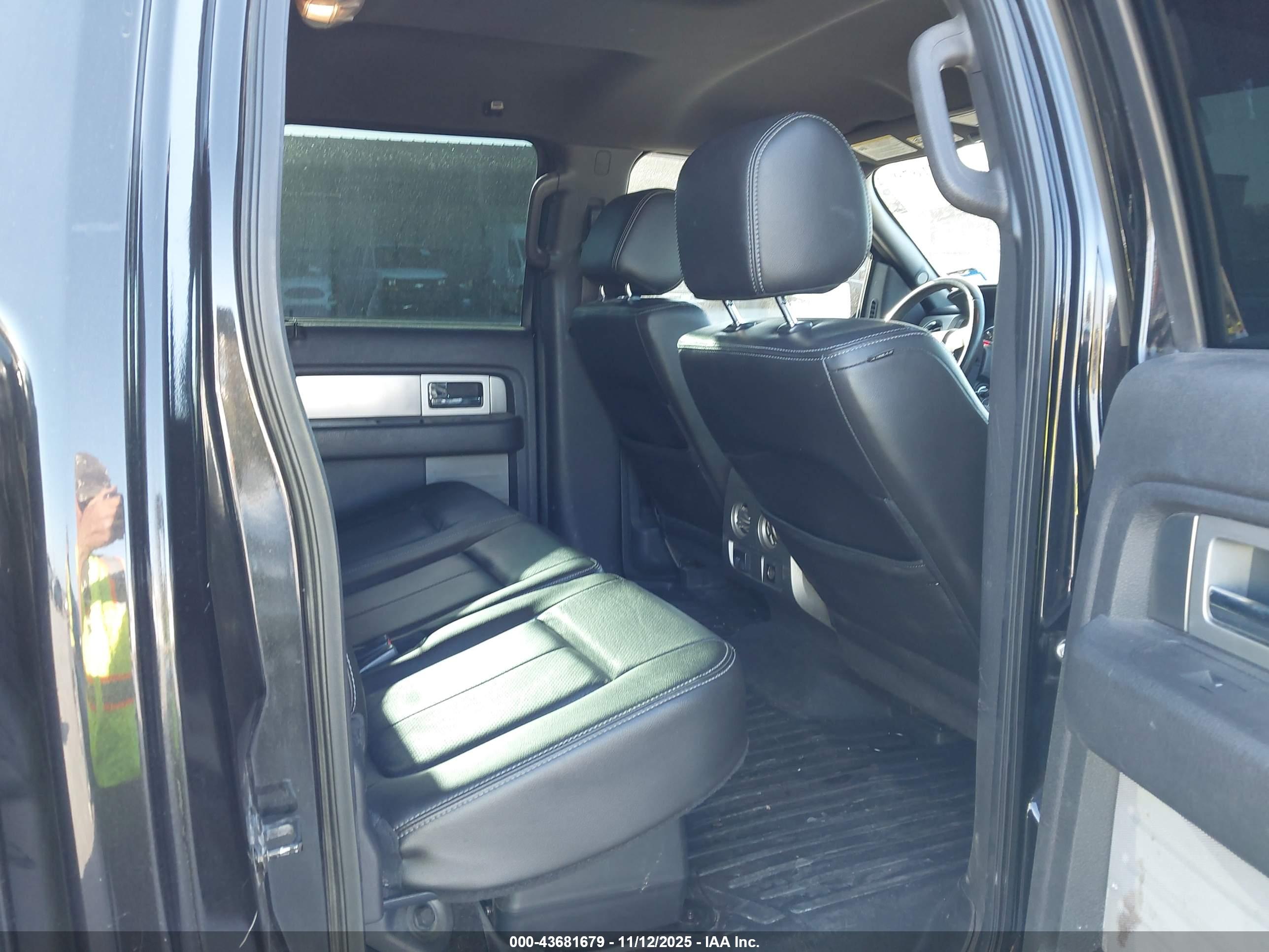 FORD F-150 image 8