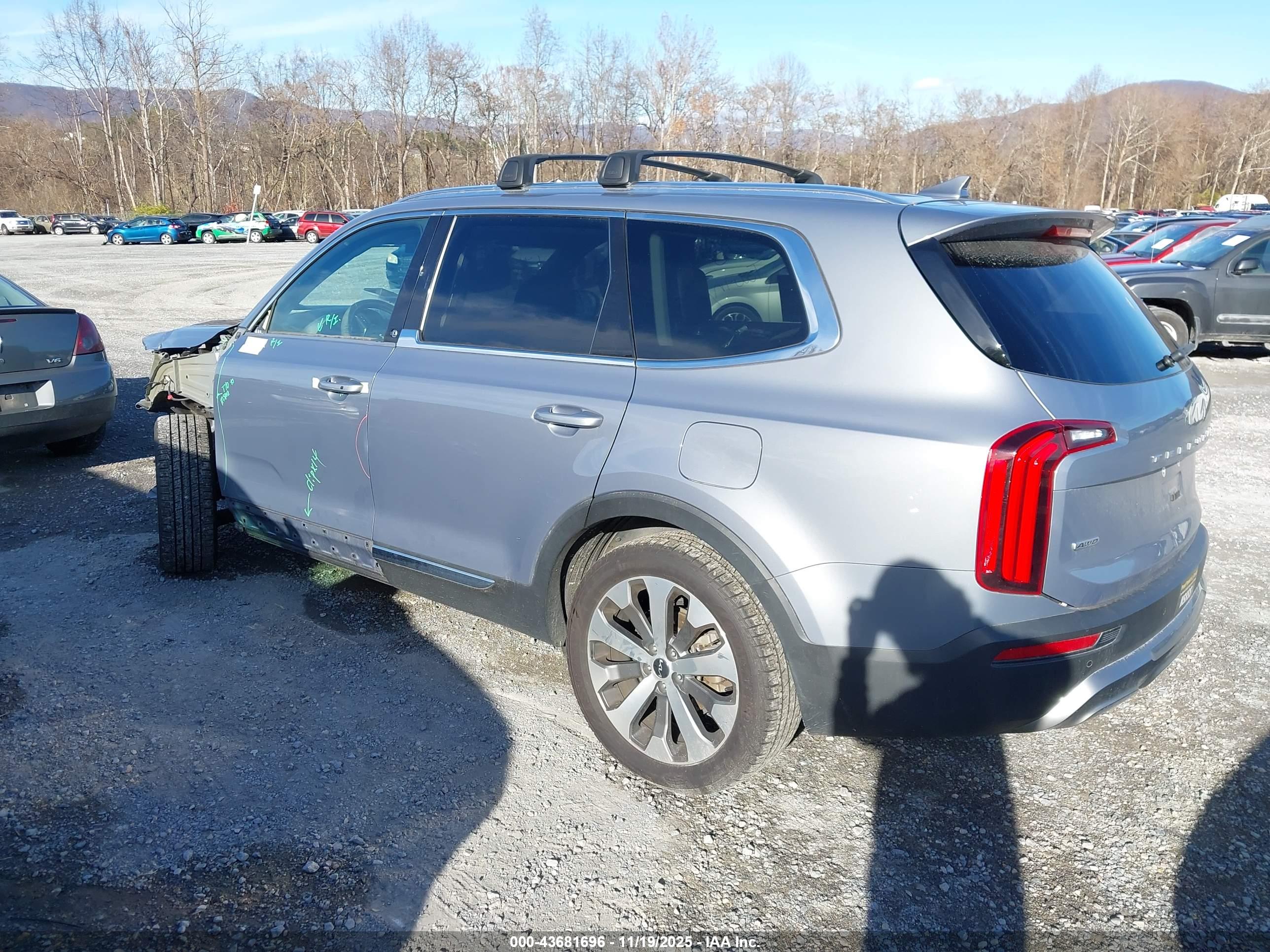 KIA TELLURIDE image 3