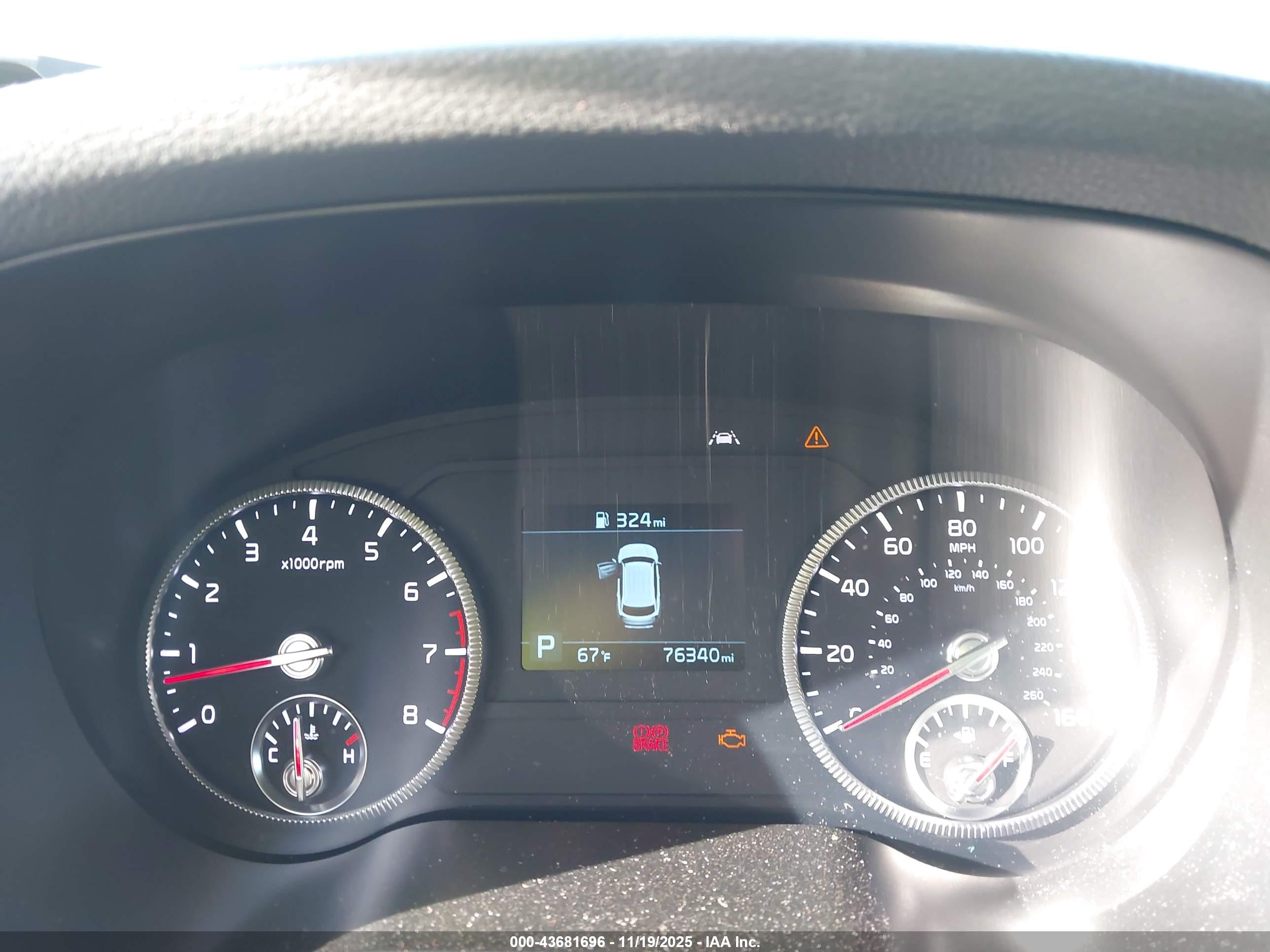 KIA TELLURIDE image 7