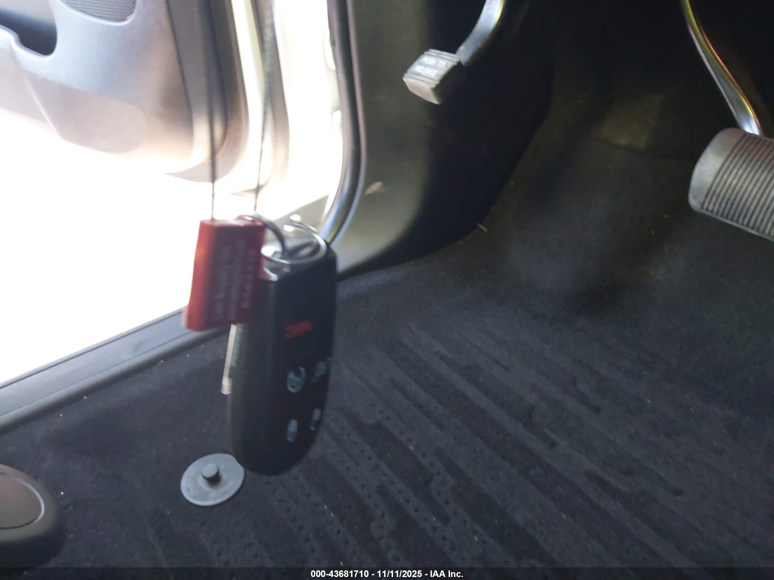 JEEP GRAND image 11