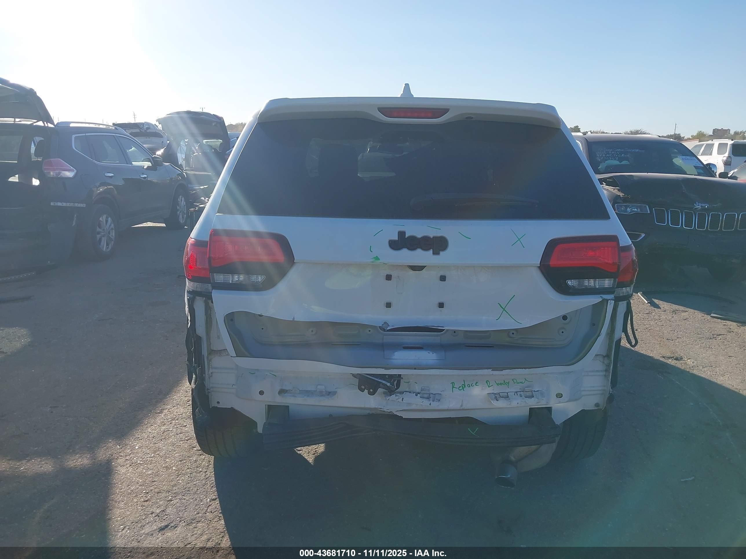 JEEP GRAND image 6