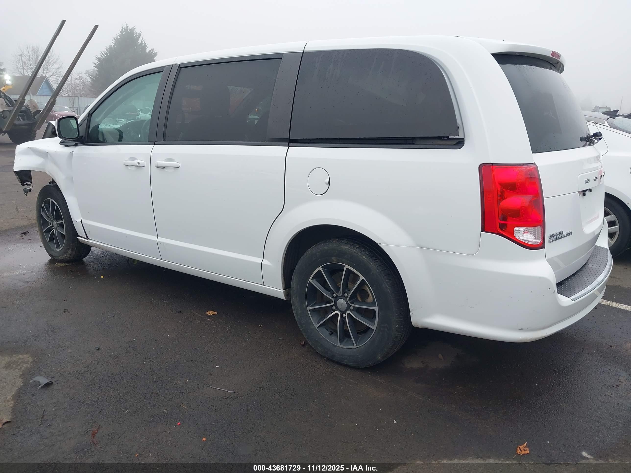 DODGE GRAND image 3