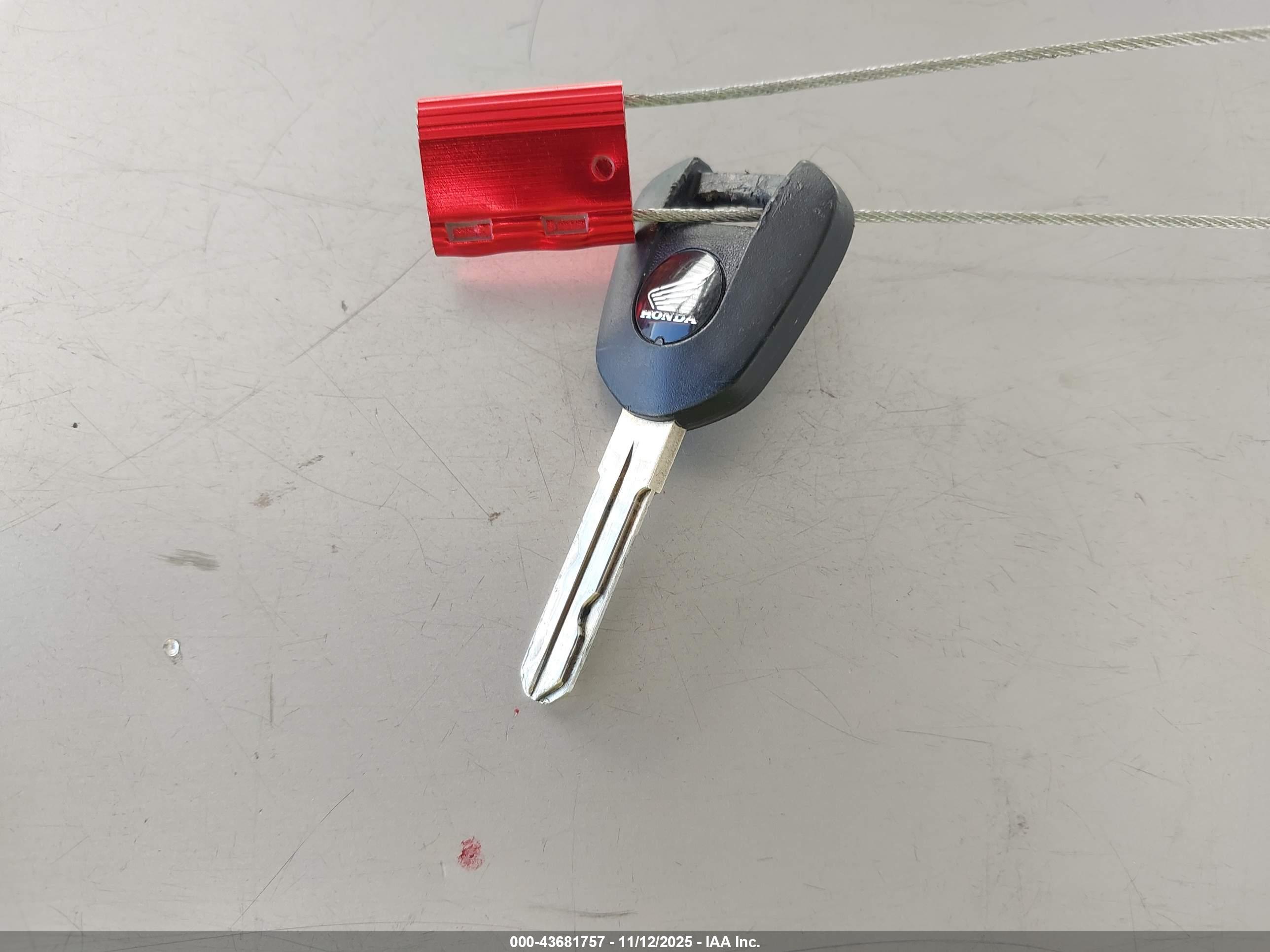 HONDA CBR500 image 11