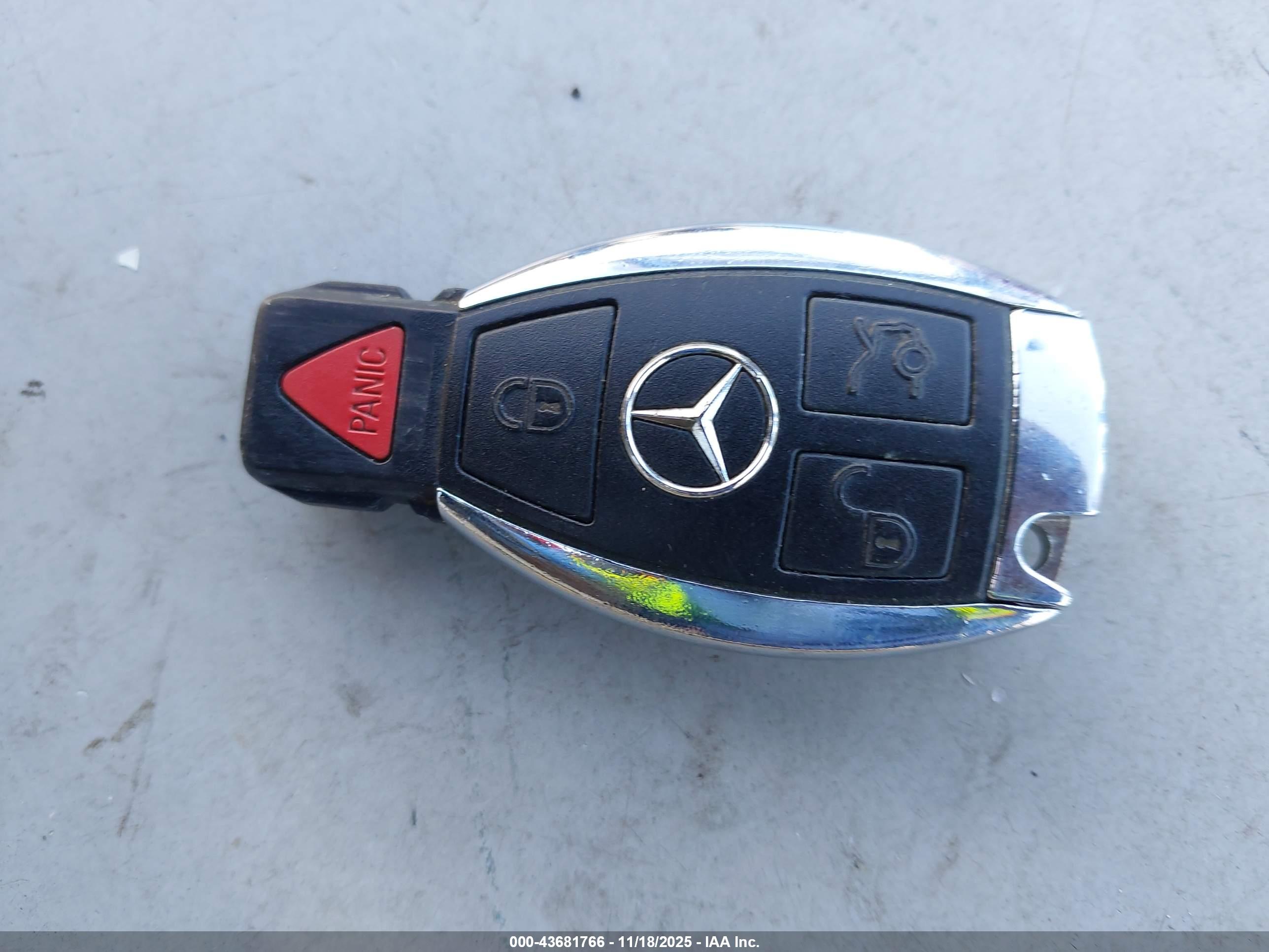 MERCEDES-BENZ C image 11