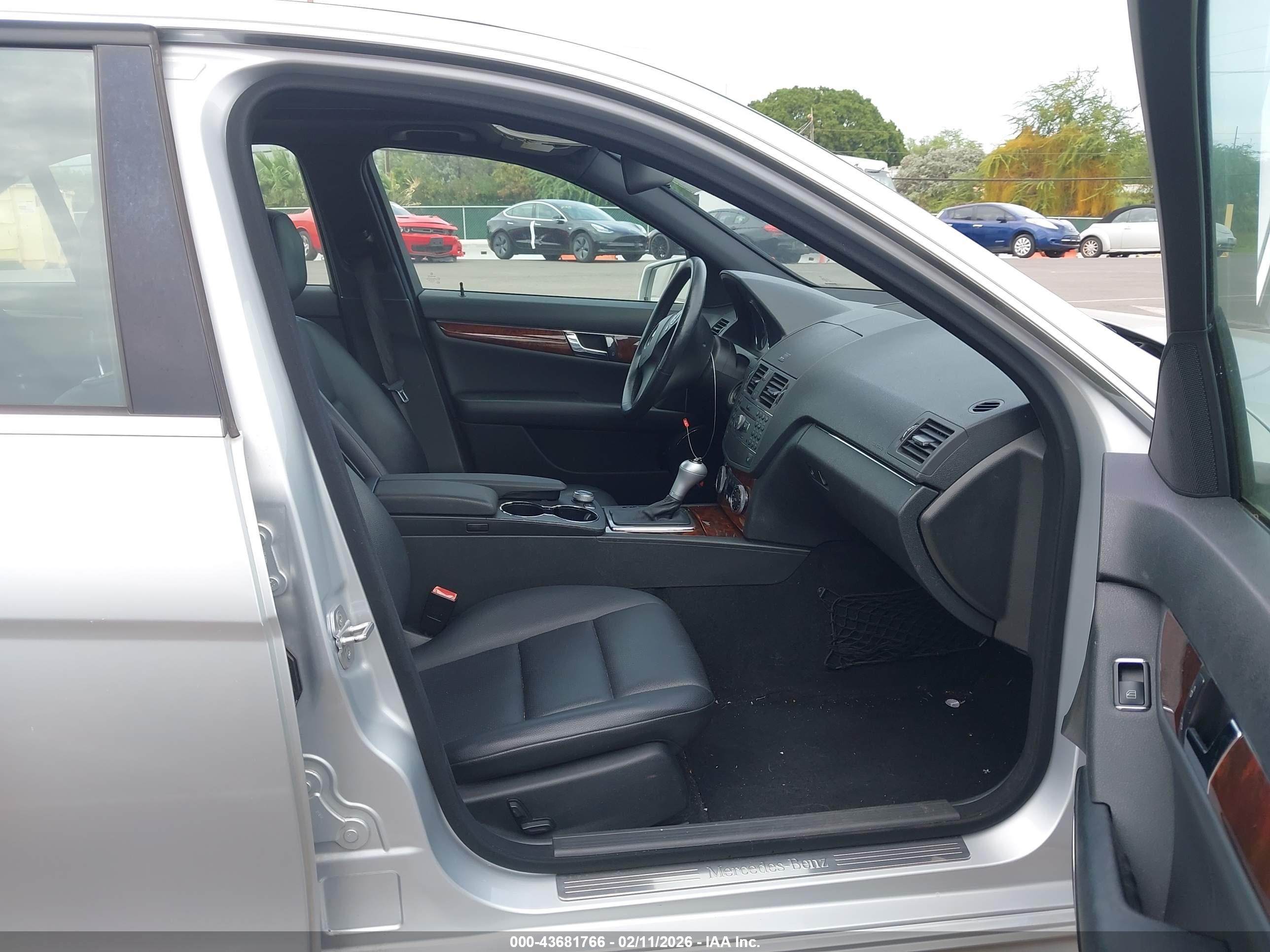 MERCEDES-BENZ C image 5