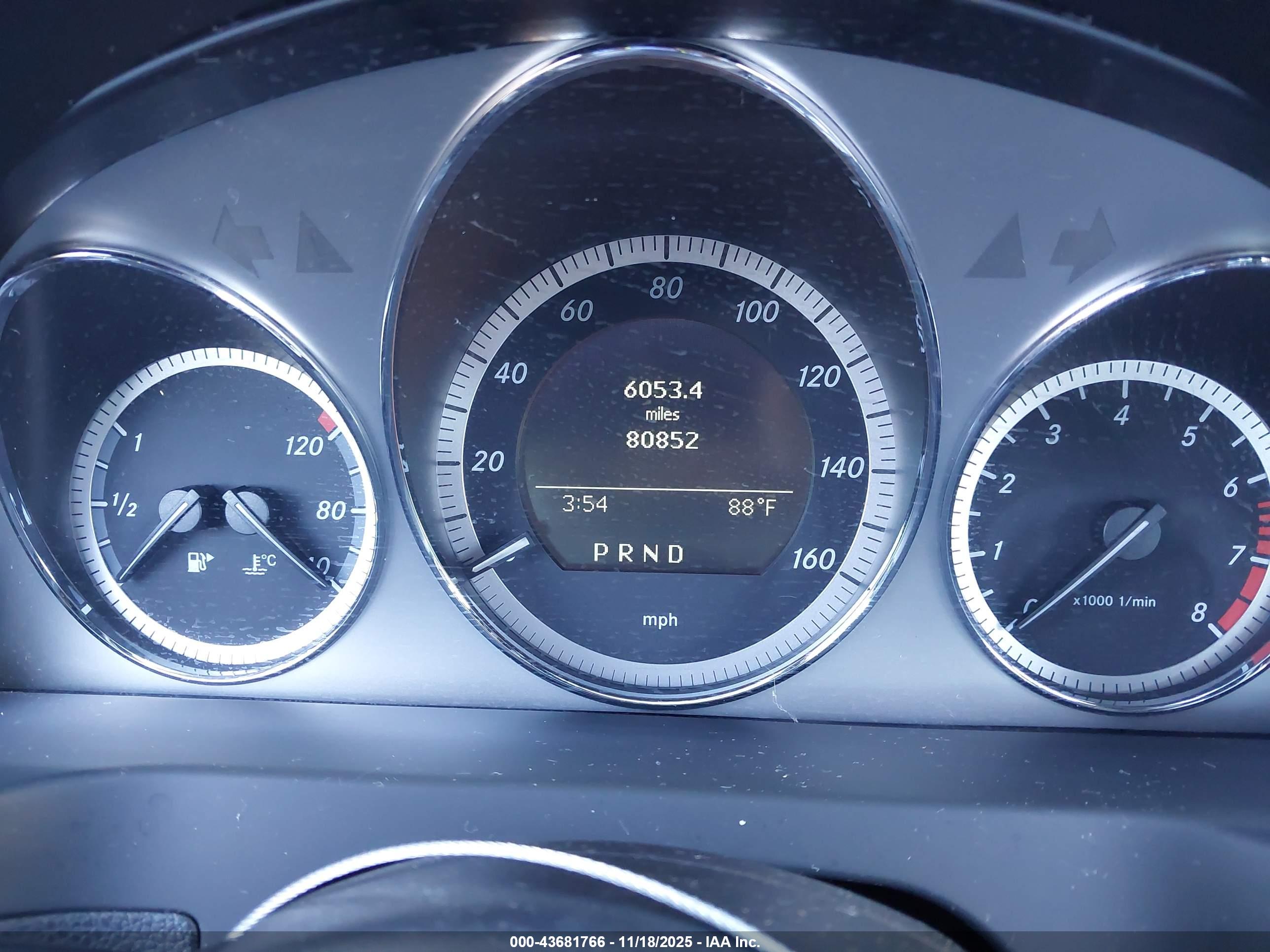 MERCEDES-BENZ C image 7