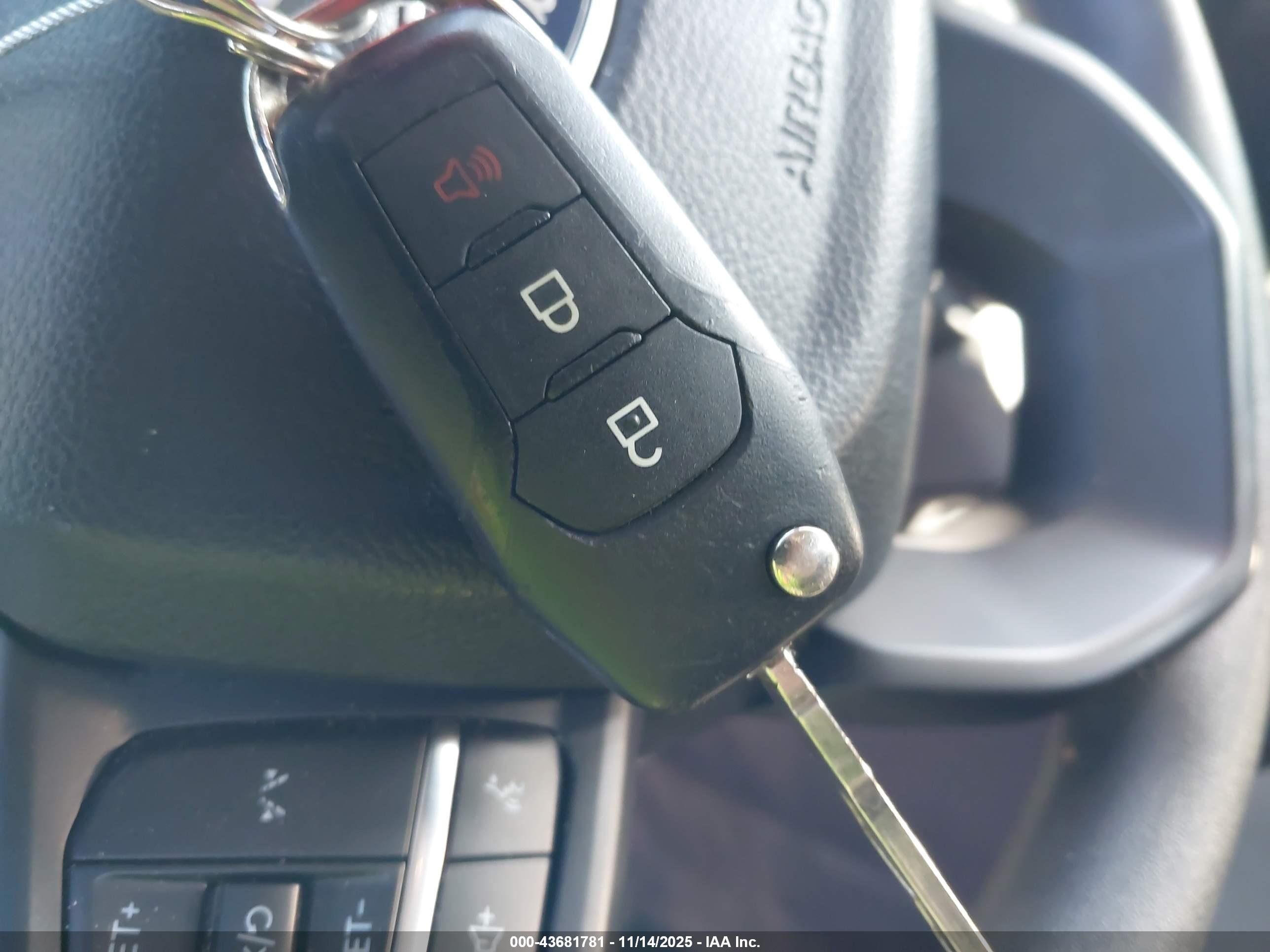 FORD RANGER image 11