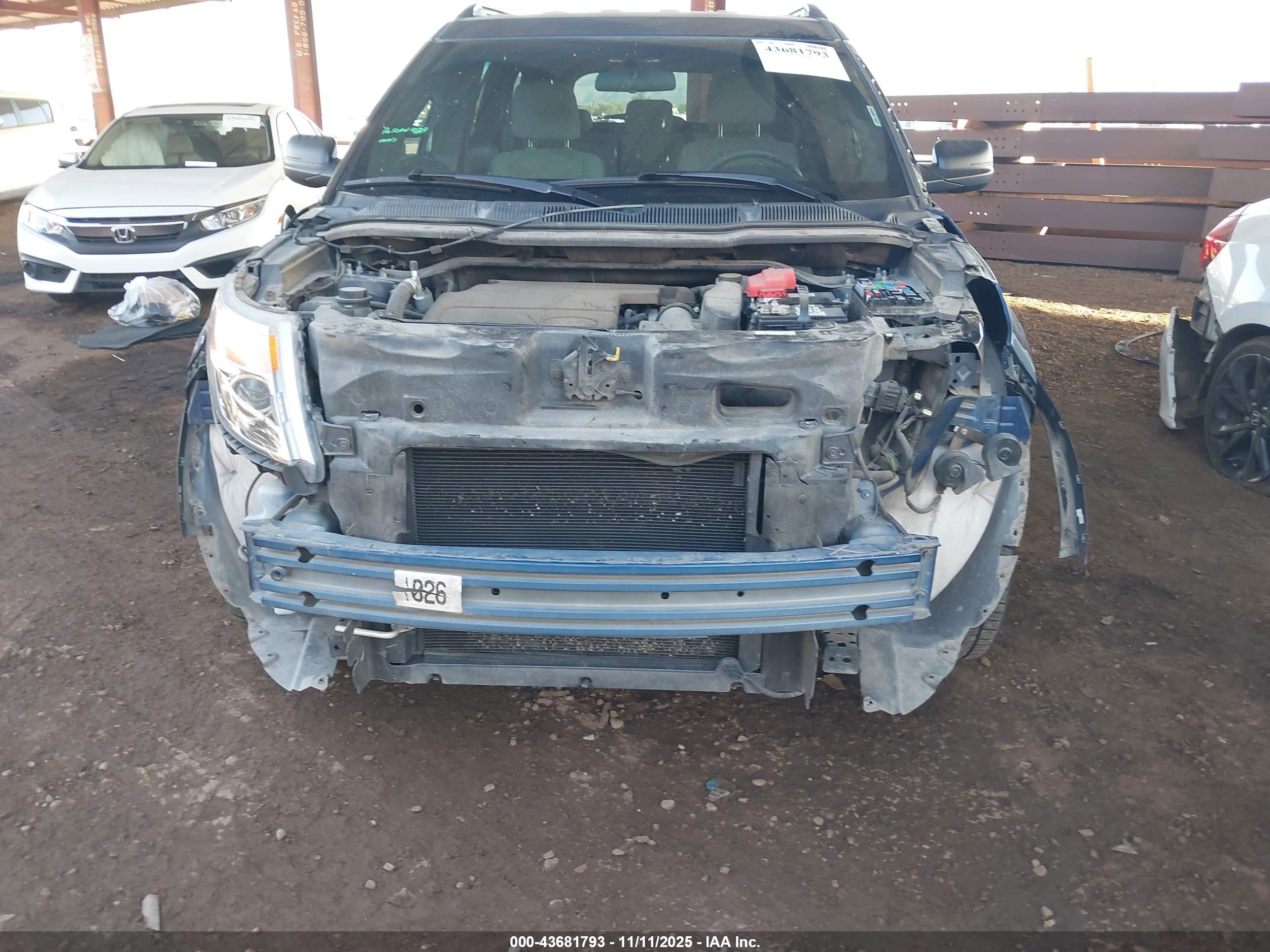 FORD EXPLORER image 6