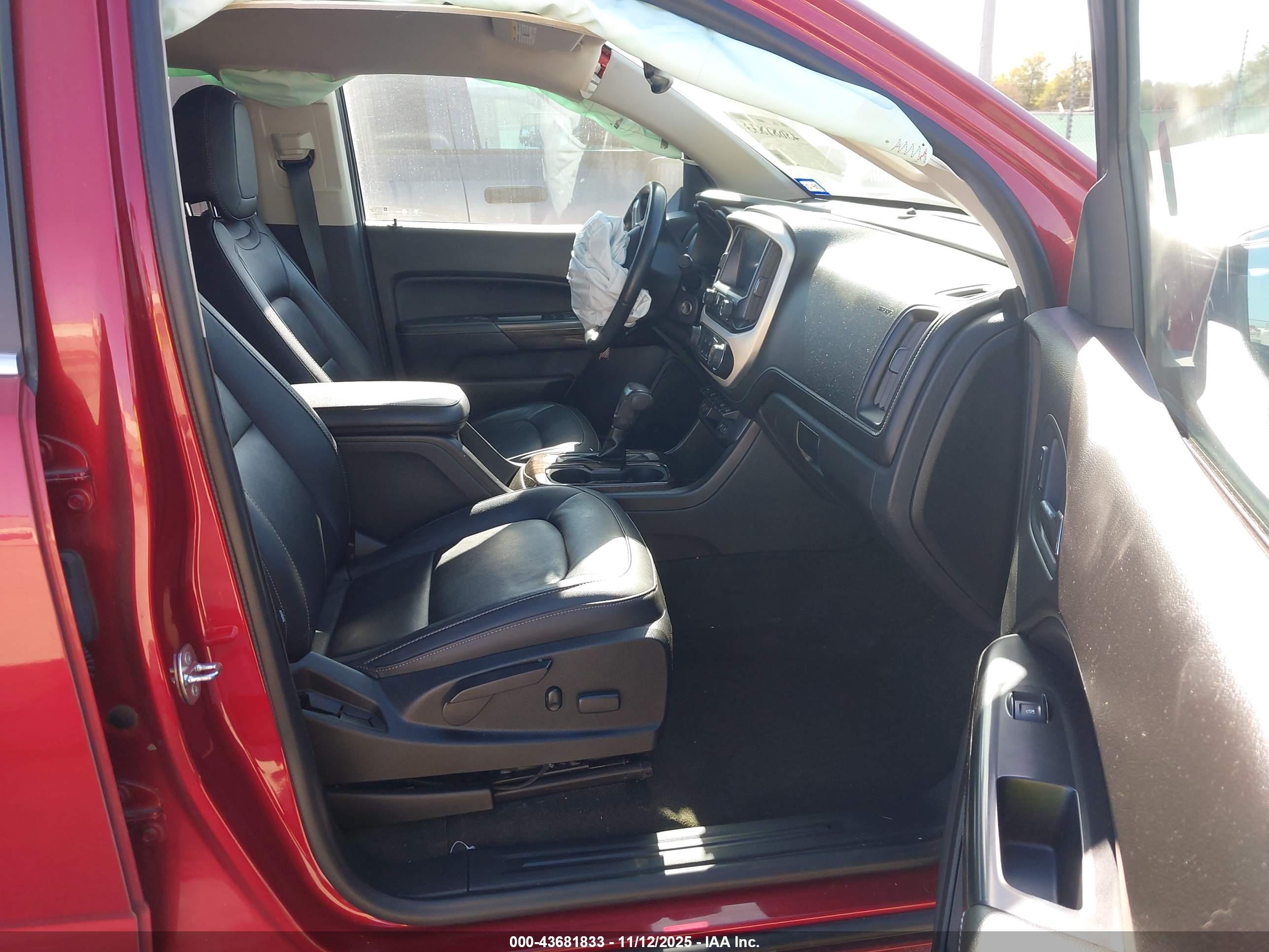 GMC CANYON image 5