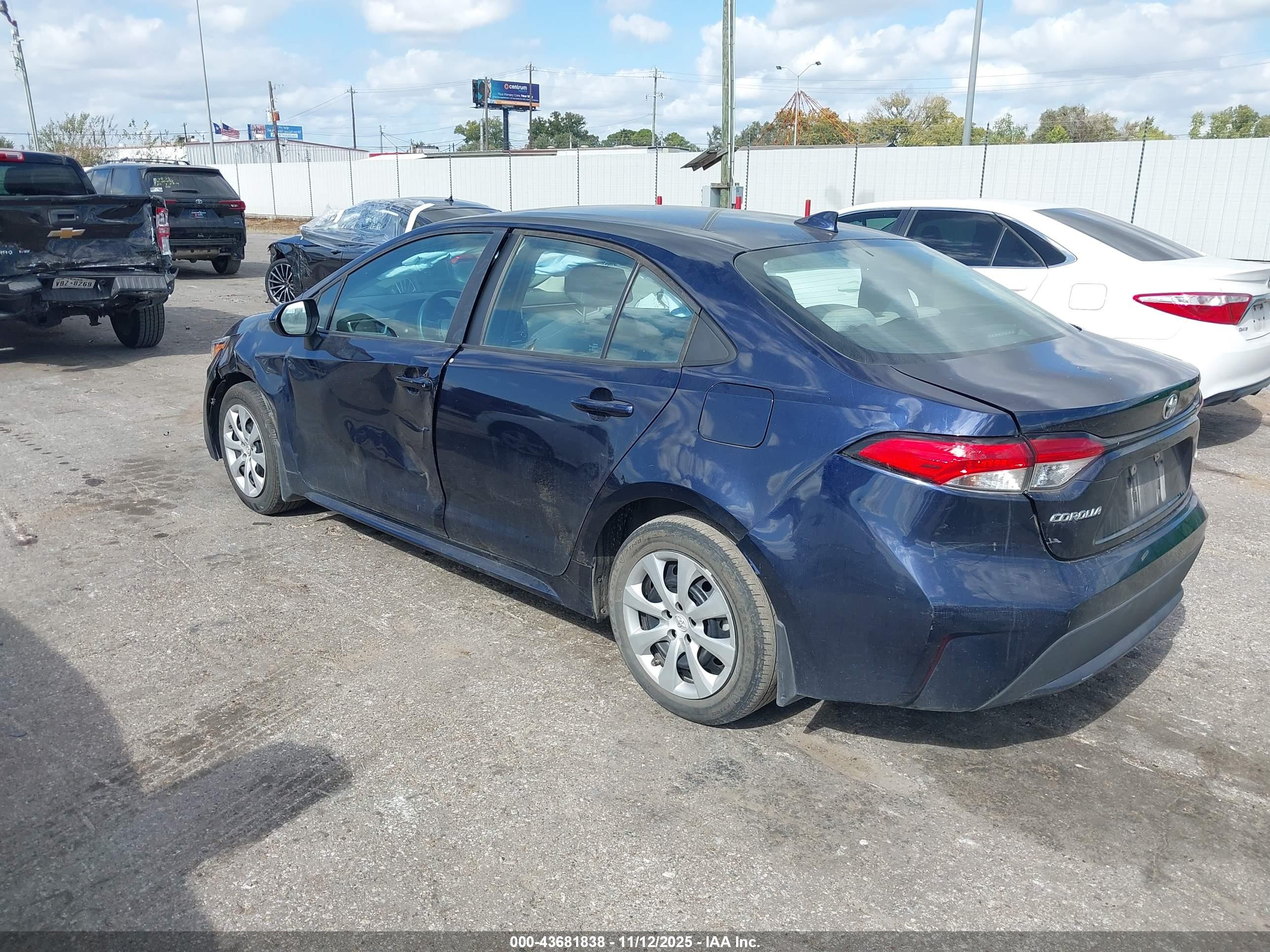 TOYOTA COROLLA image 3