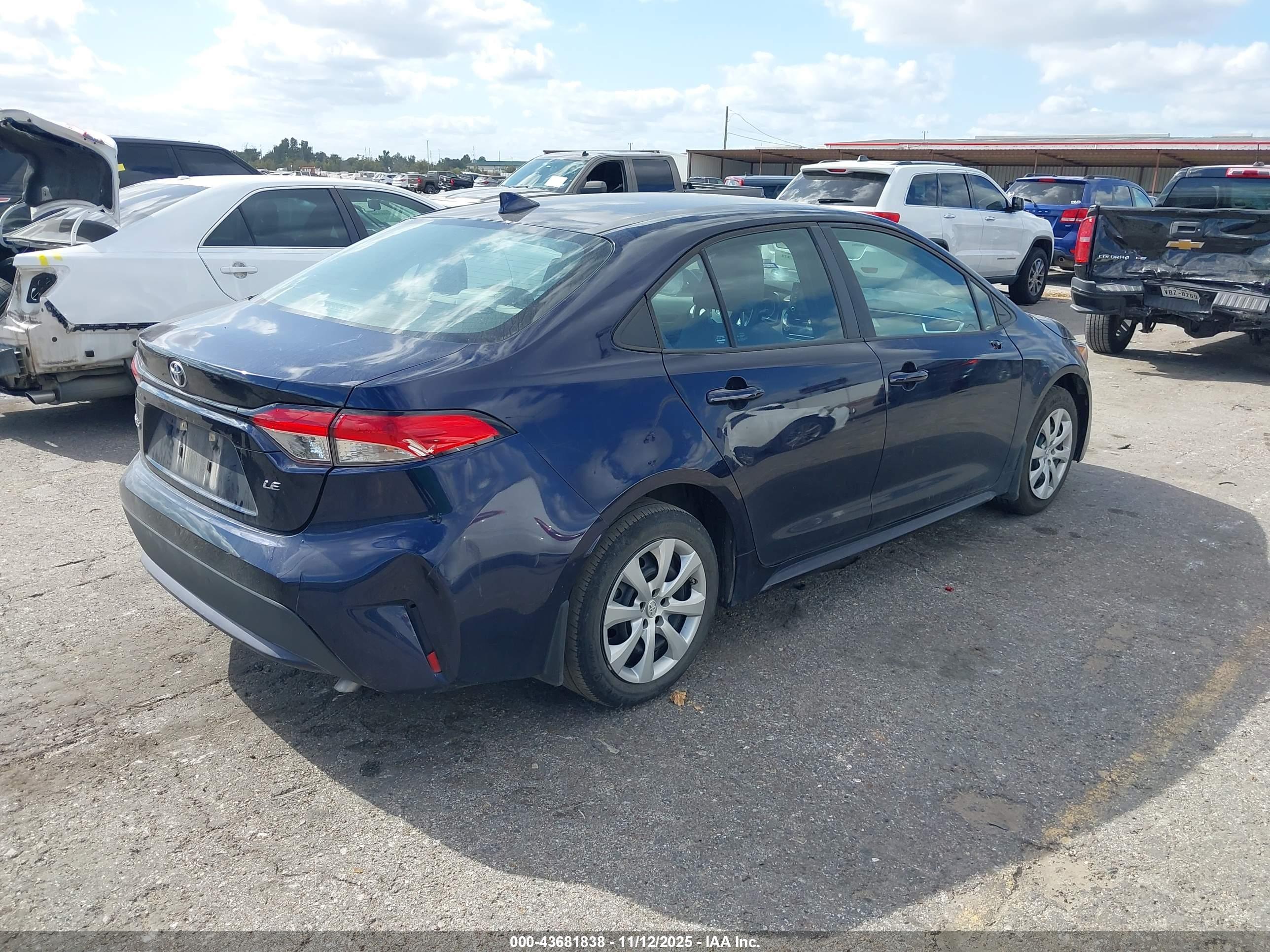 TOYOTA COROLLA image 4