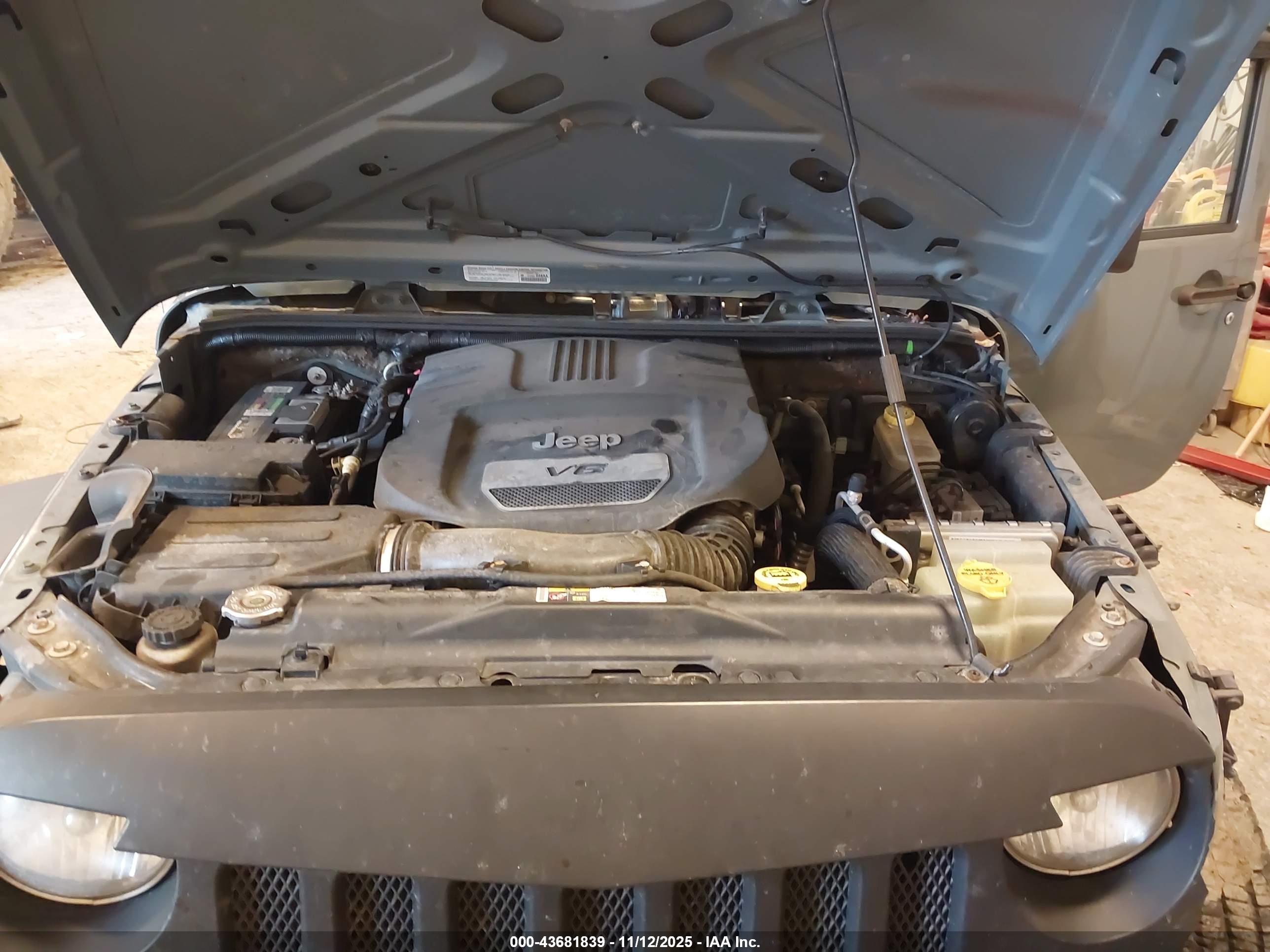 JEEP WRANGLER image 10